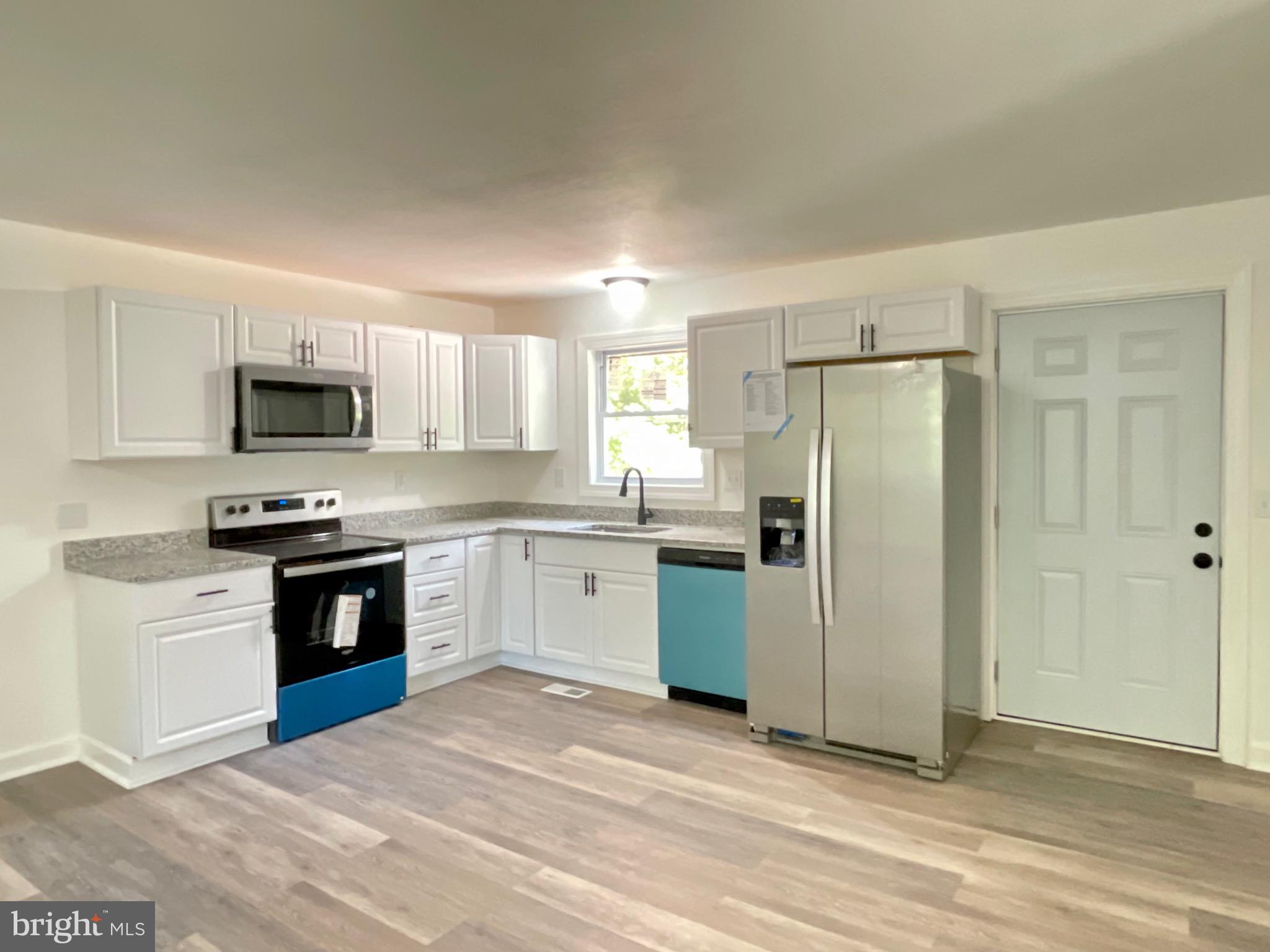 WESTRIDGE HILLS - Residential