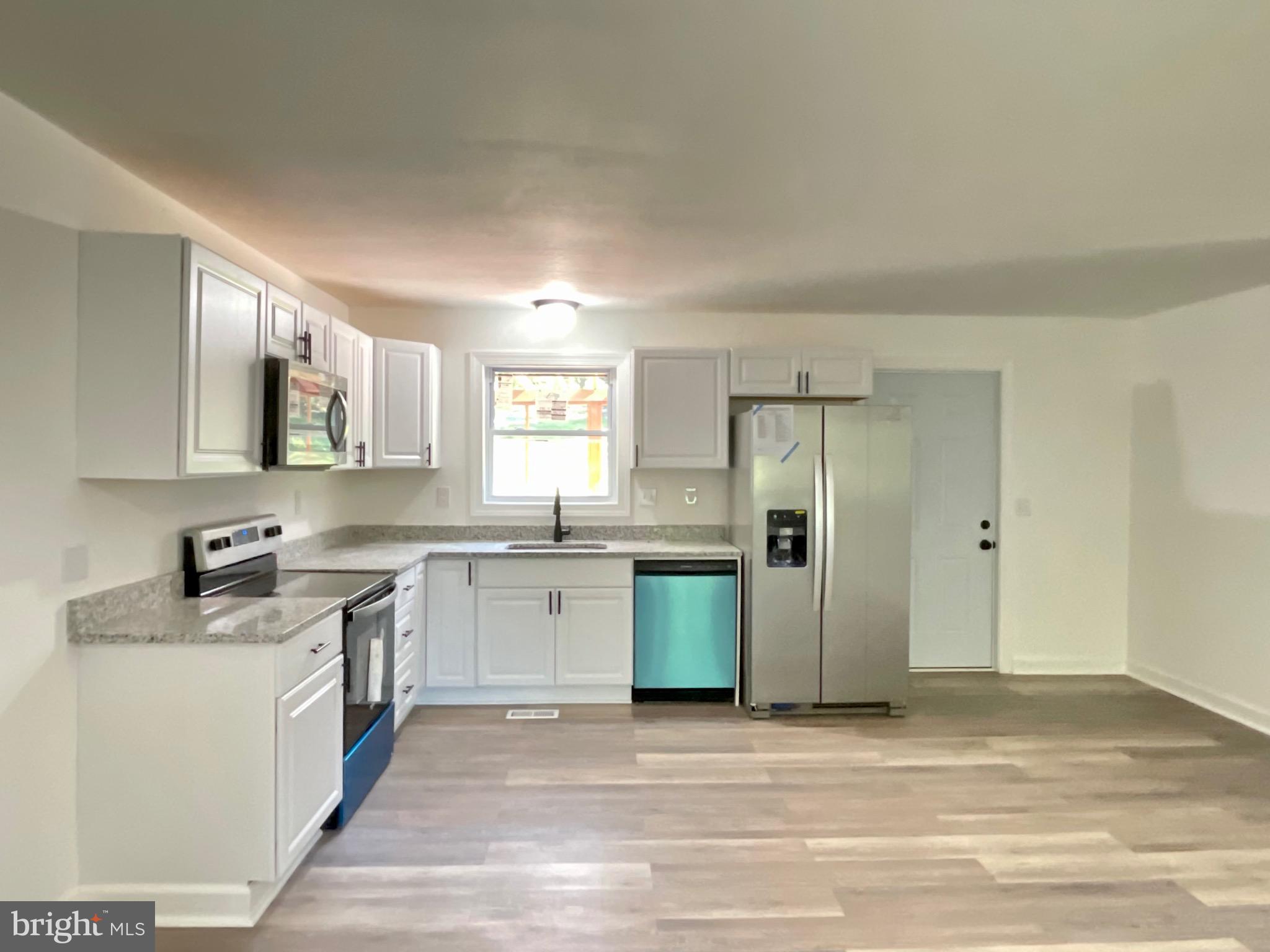 WESTRIDGE HILLS - Residential