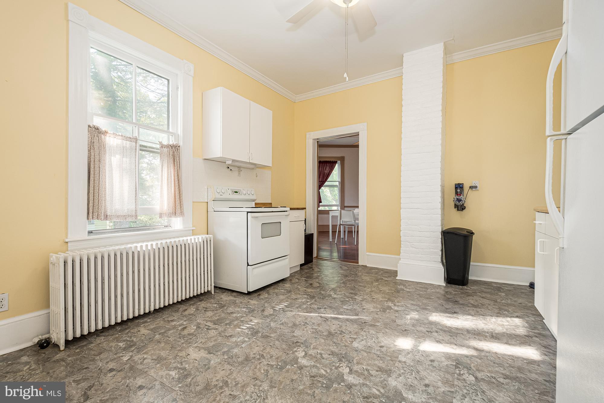 OAKLAND - Residential