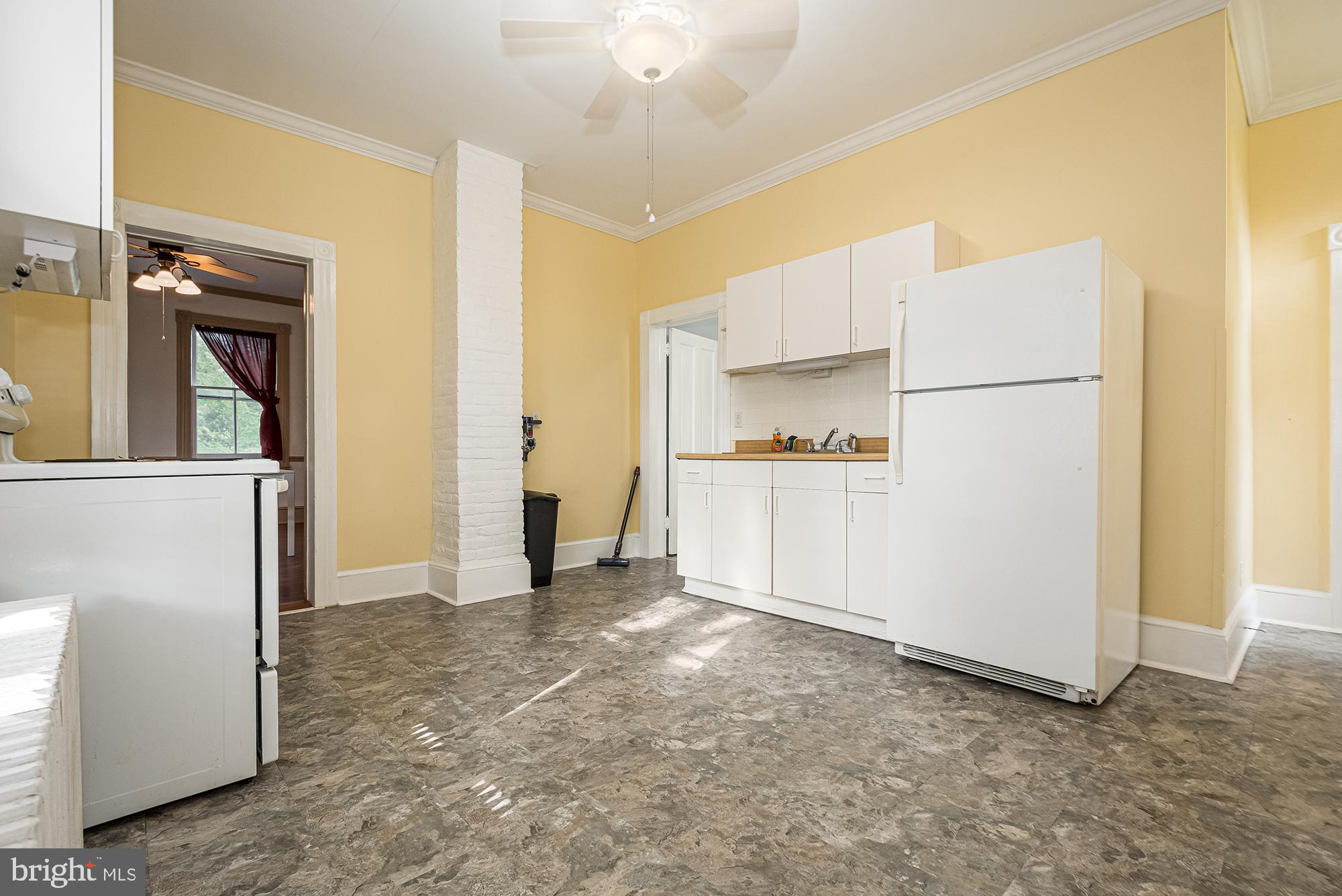 OAKLAND - Residential