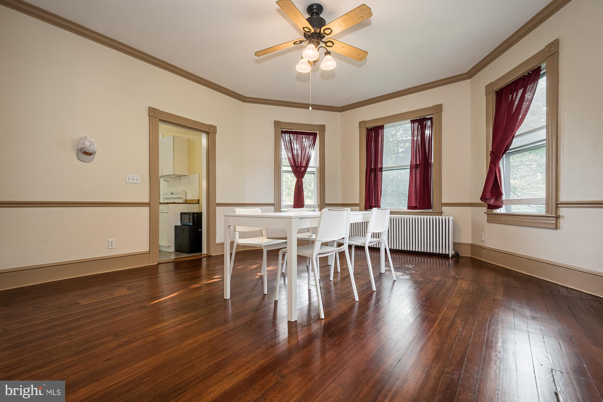 OAKLAND - Residential