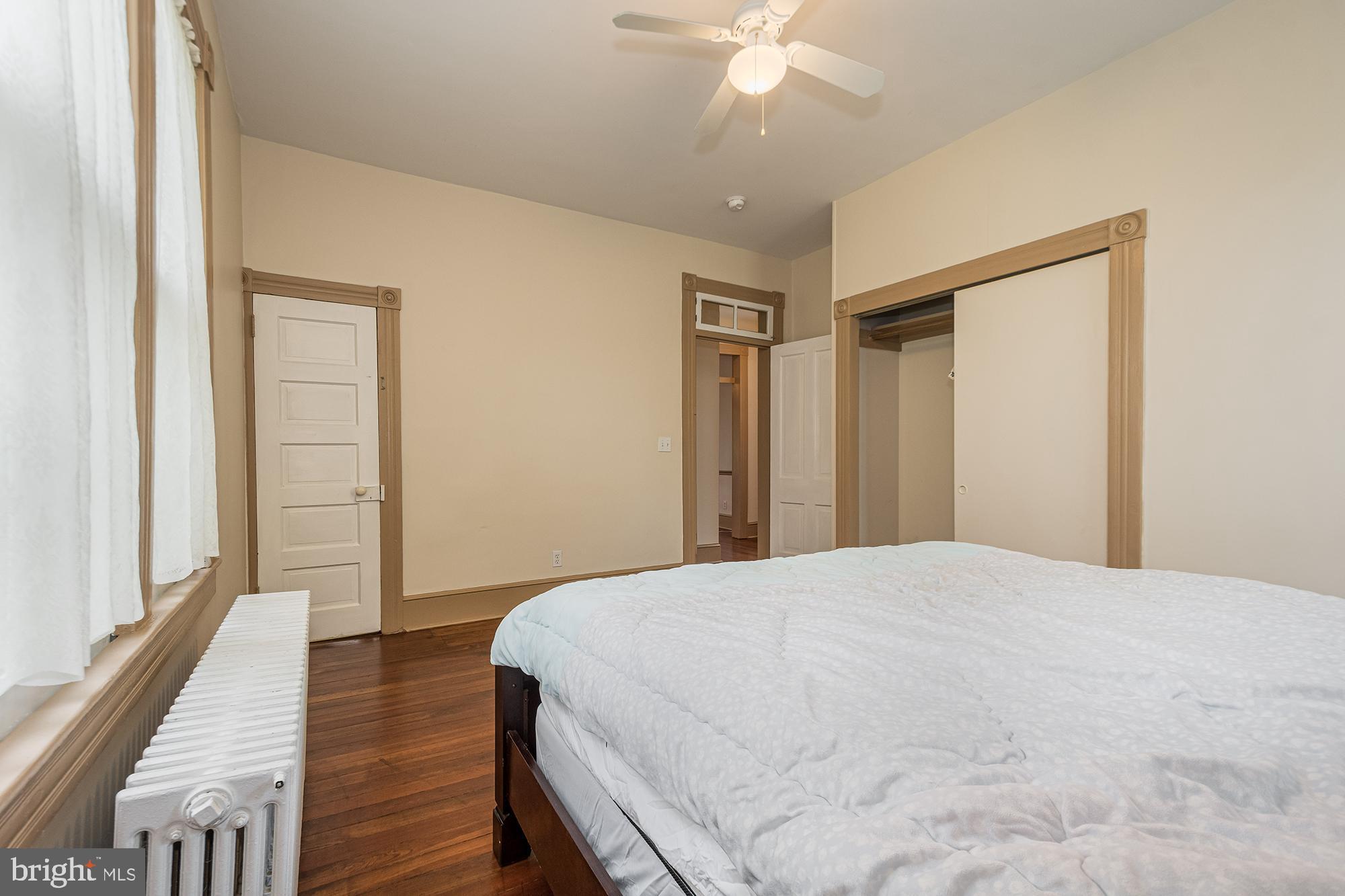 OAKLAND - Residential