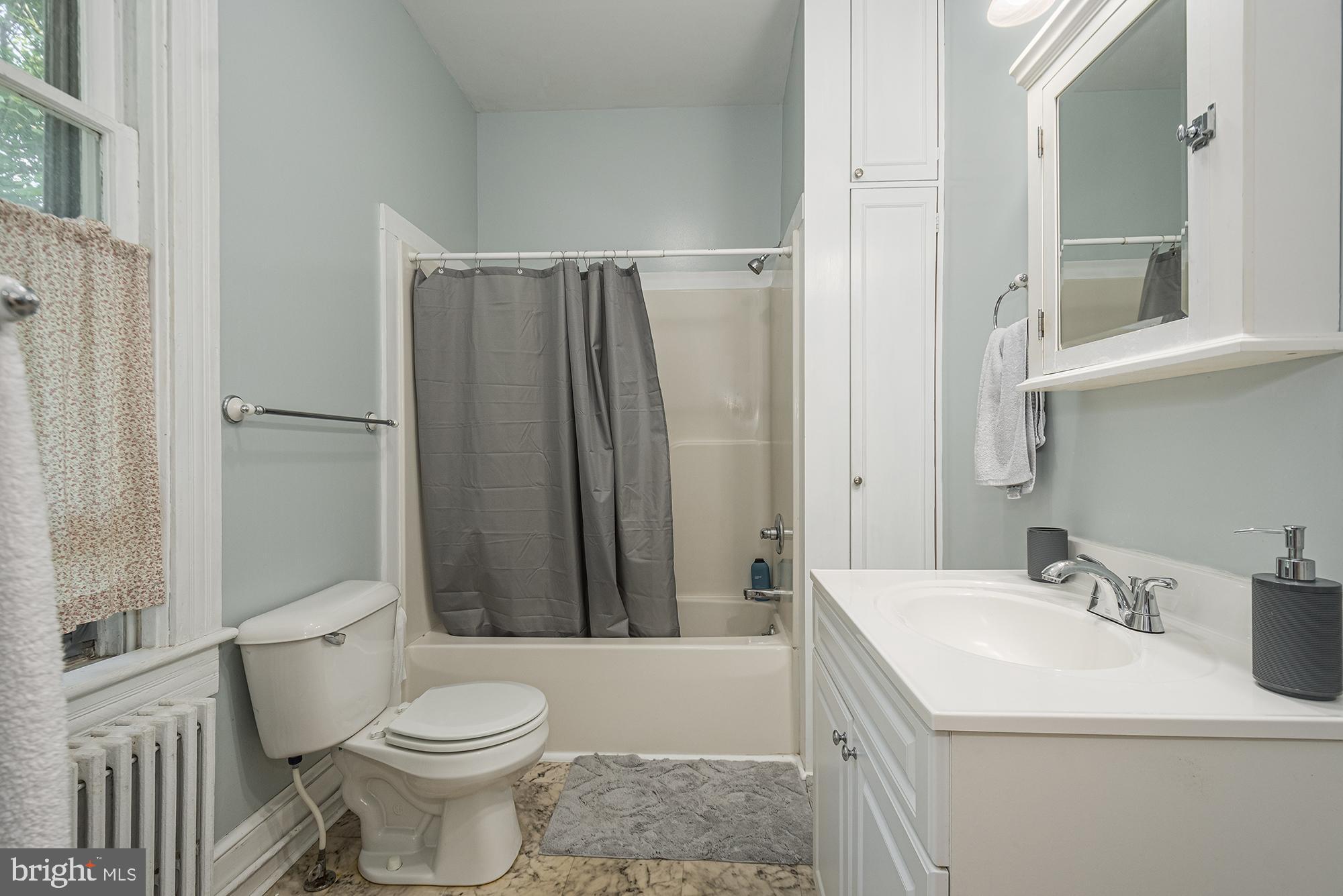 OAKLAND - Residential