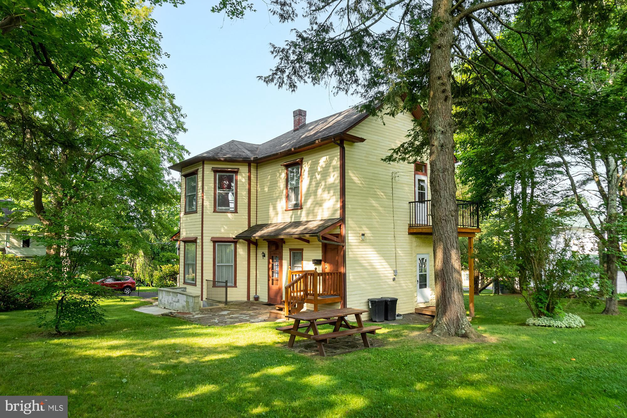 OAKLAND - Residential