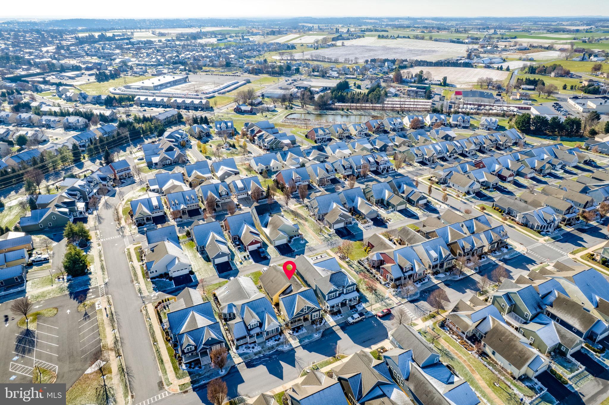 HOME TOWNE SQUARE - Residential