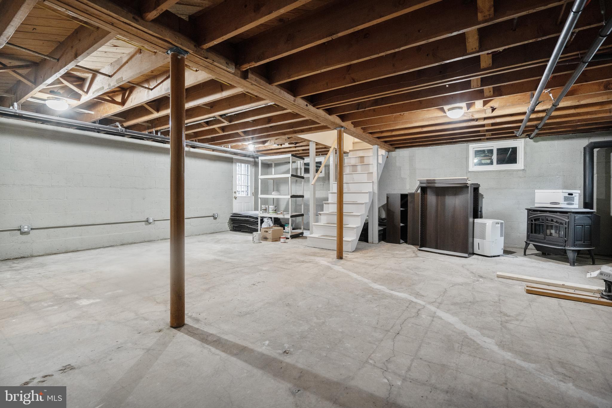 COLLEGE PARK - Residential Lease