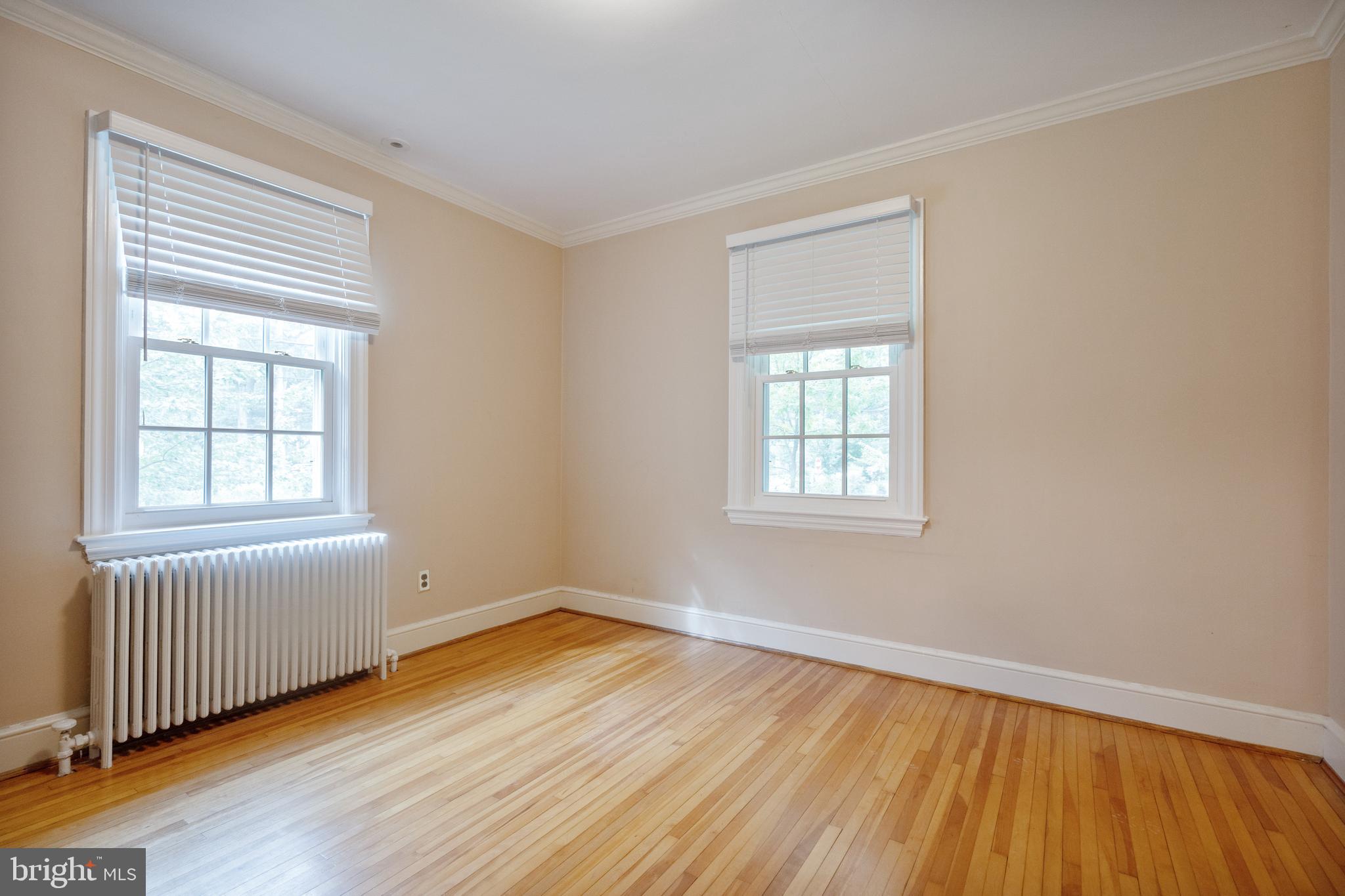 COLLEGE PARK - Residential Lease