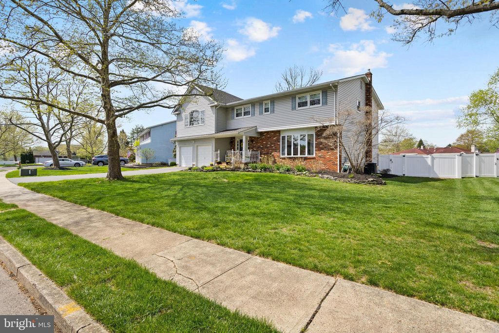 Photo of 3 Mason Court, HAMILTON, NJ 08690 (MLS # NJME2075208)