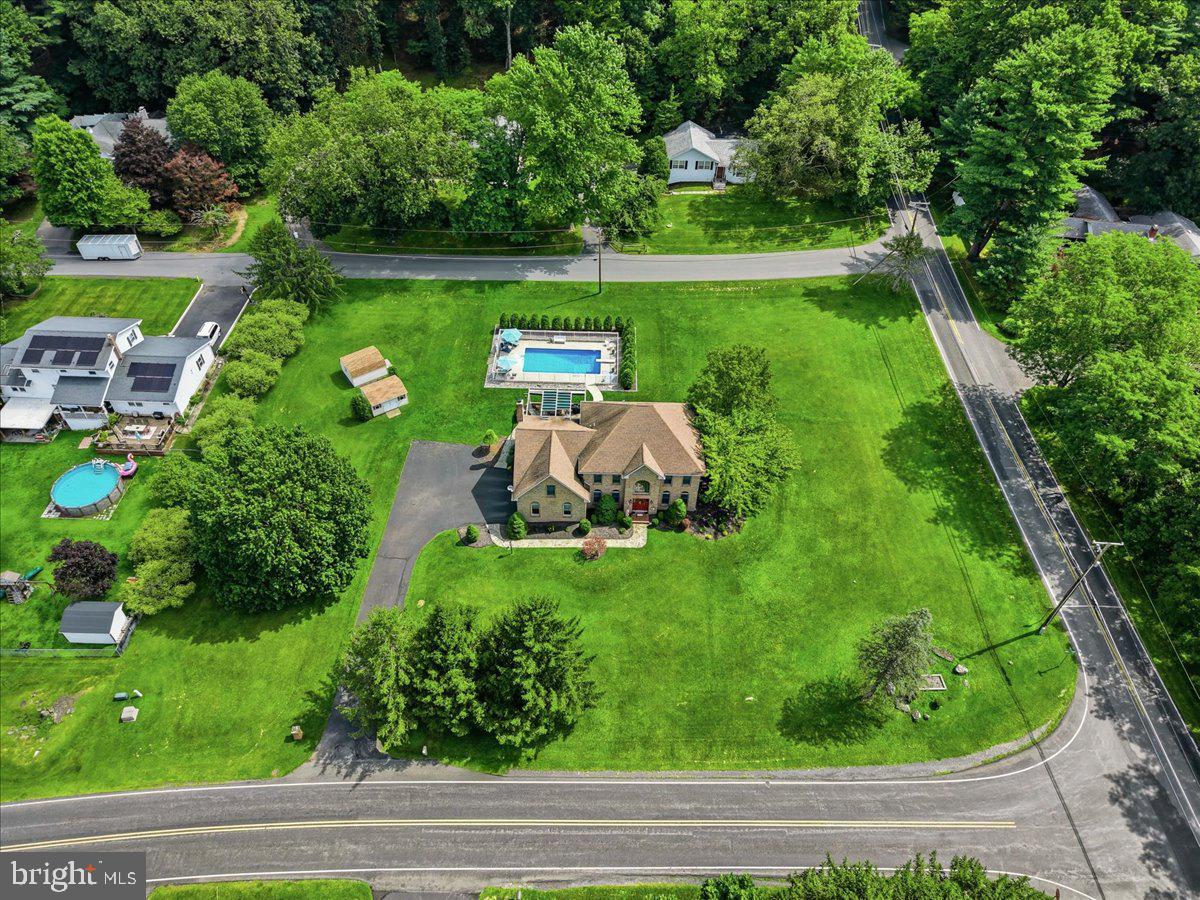5401 SHELBROOKE DRIVE