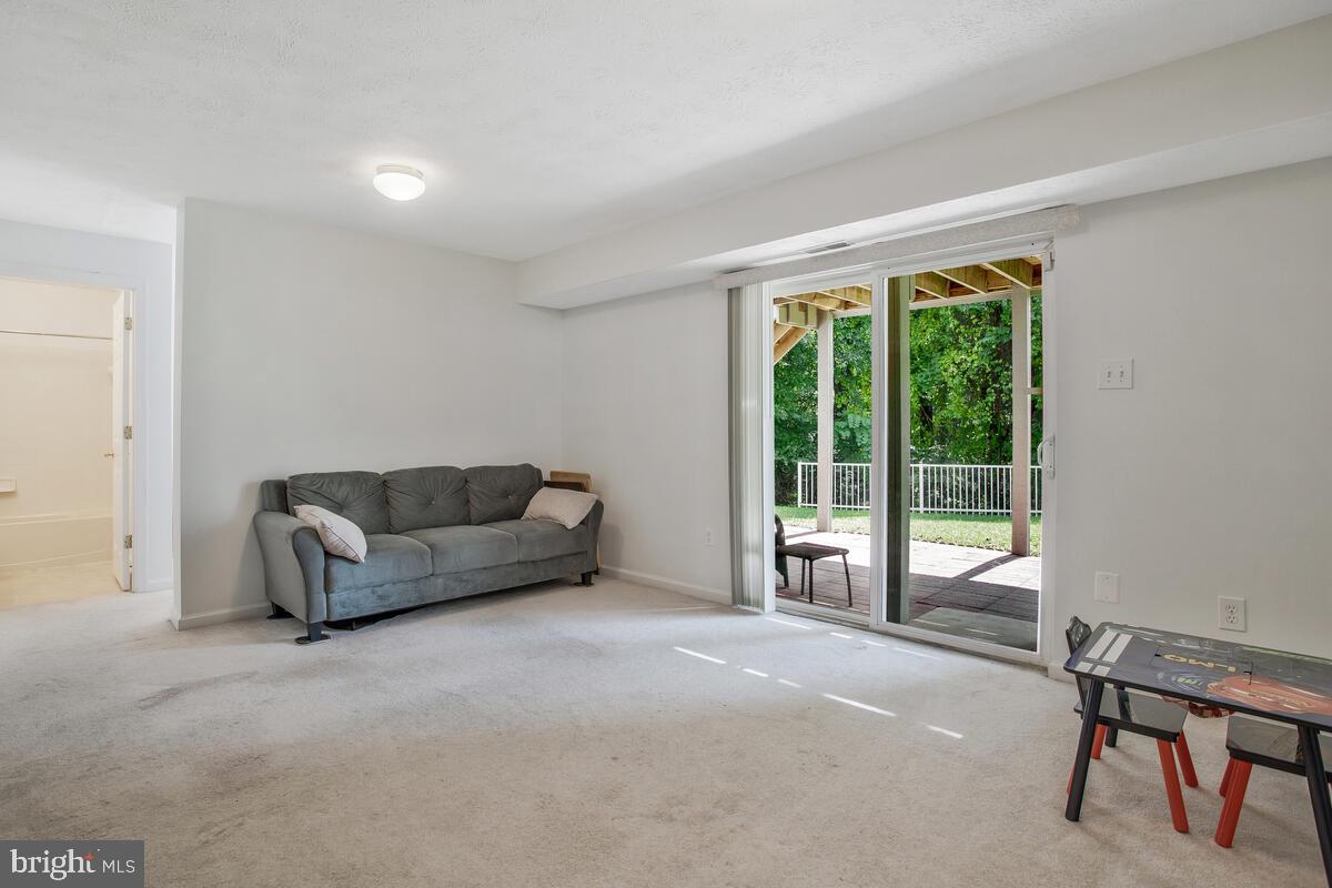 OWINGS MILLS - Residential