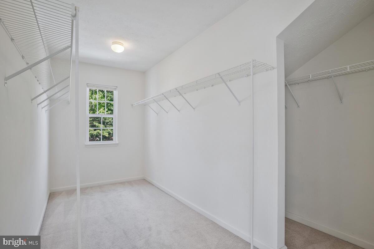 OWINGS MILLS - Residential