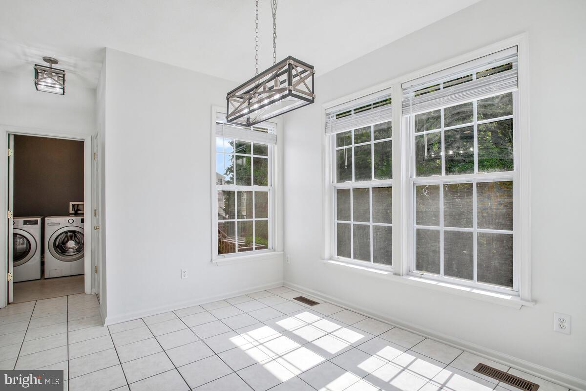 OWINGS MILLS - Residential