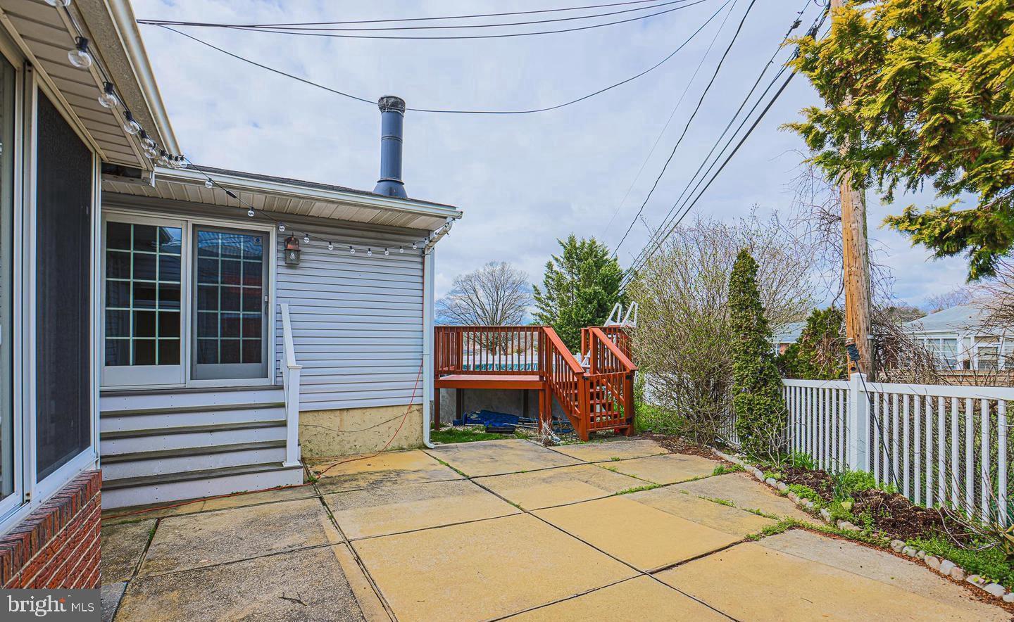 8816 RICHMOND AVENUE