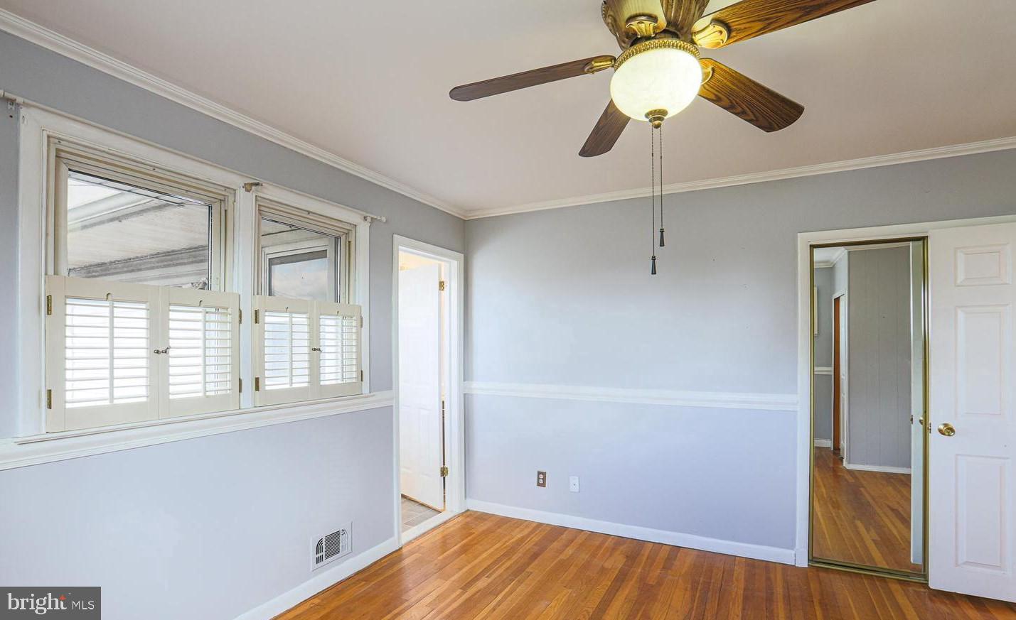 HARWOOD MANOR - Residential