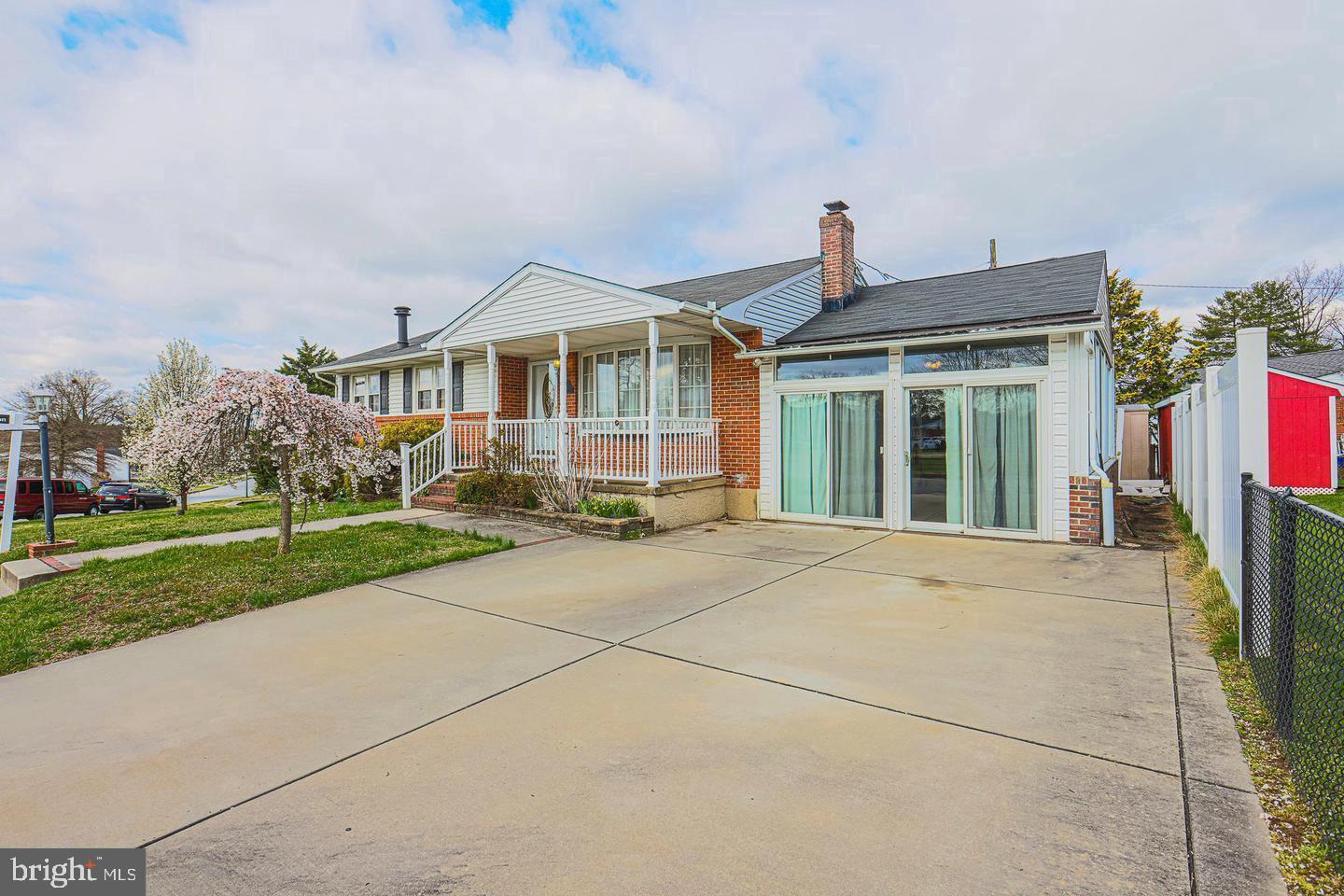 8816 RICHMOND AVENUE