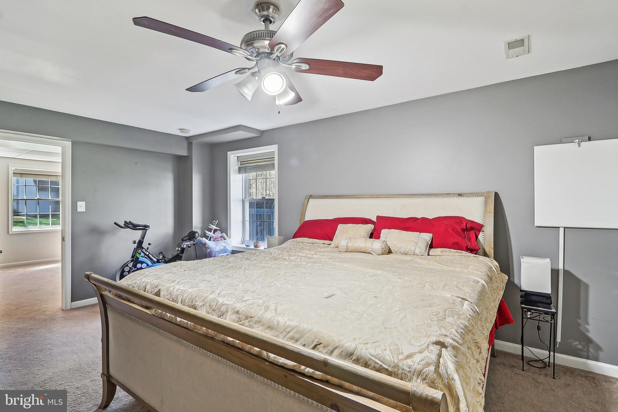 HERITAGE CROSSING - Residential