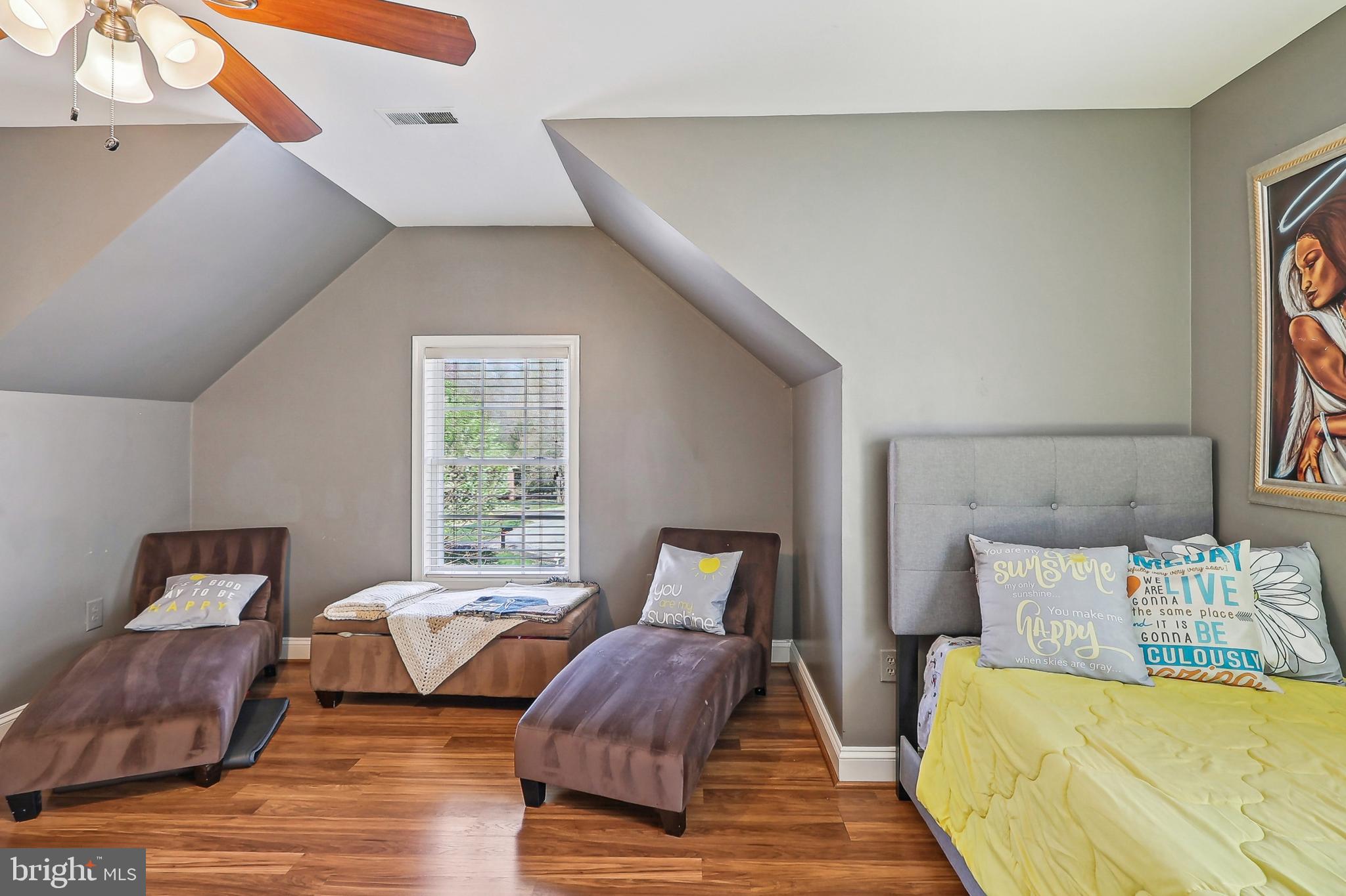 HERITAGE CROSSING - Residential