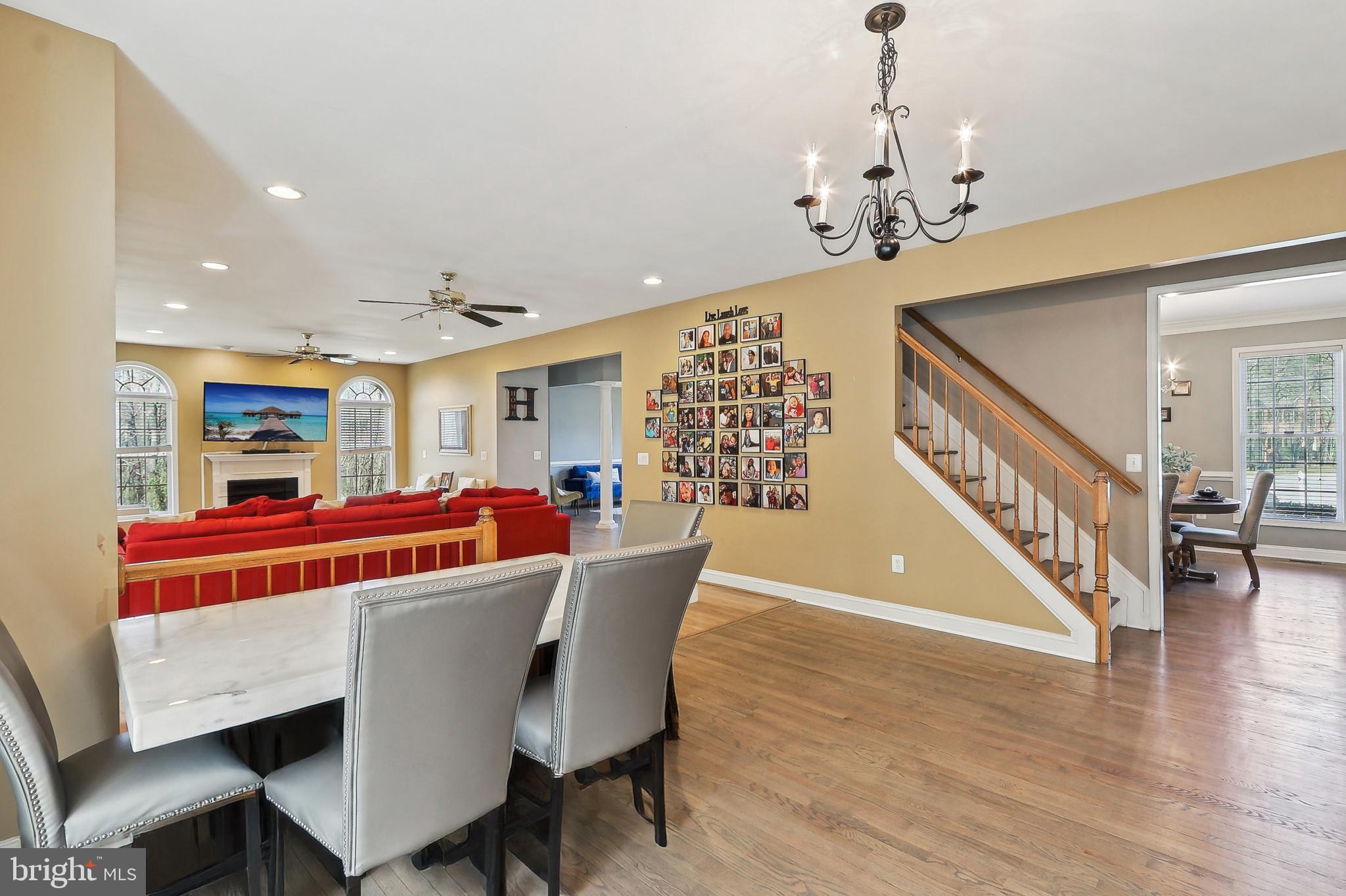 HERITAGE CROSSING - Residential