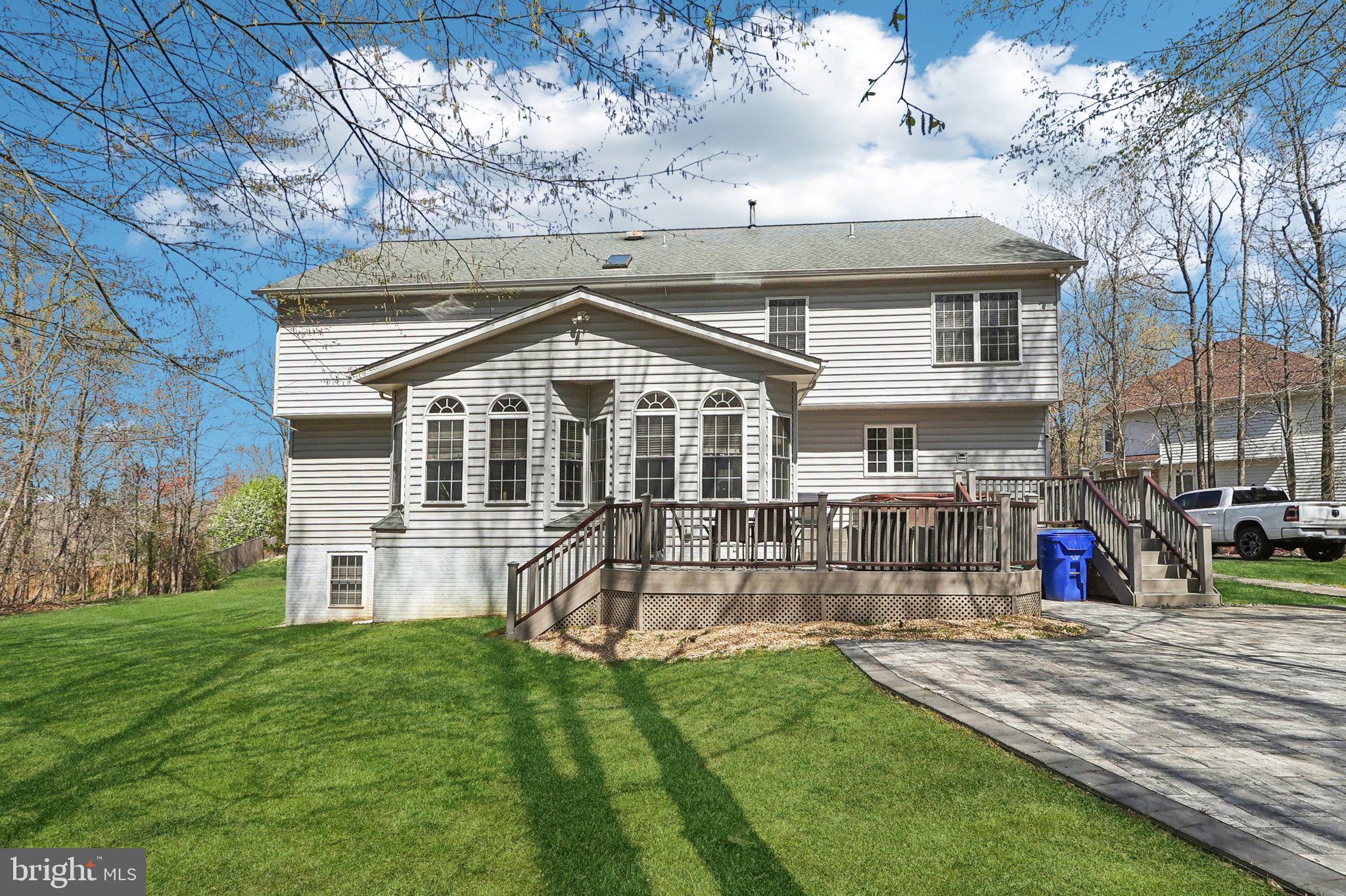 HERITAGE CROSSING - Residential