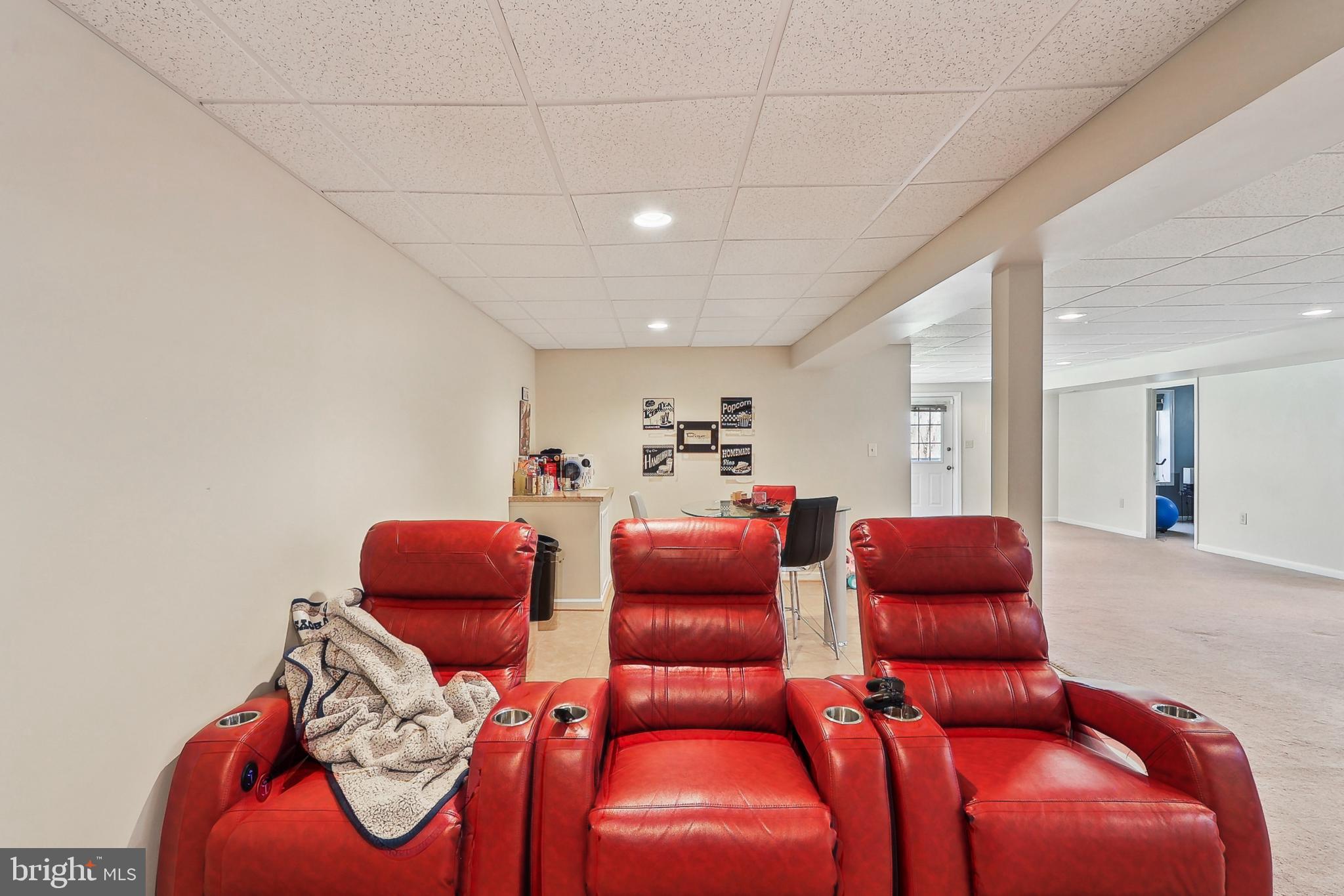 HERITAGE CROSSING - Residential