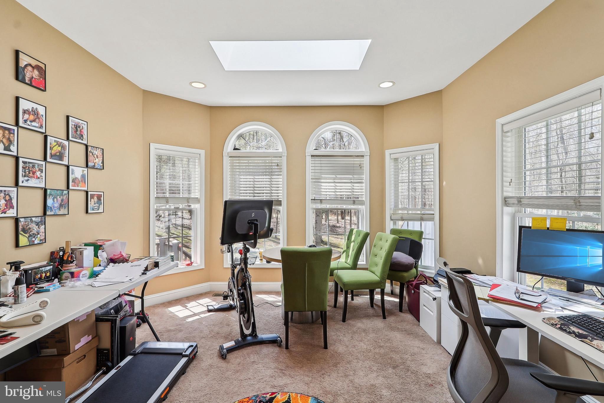 HERITAGE CROSSING - Residential