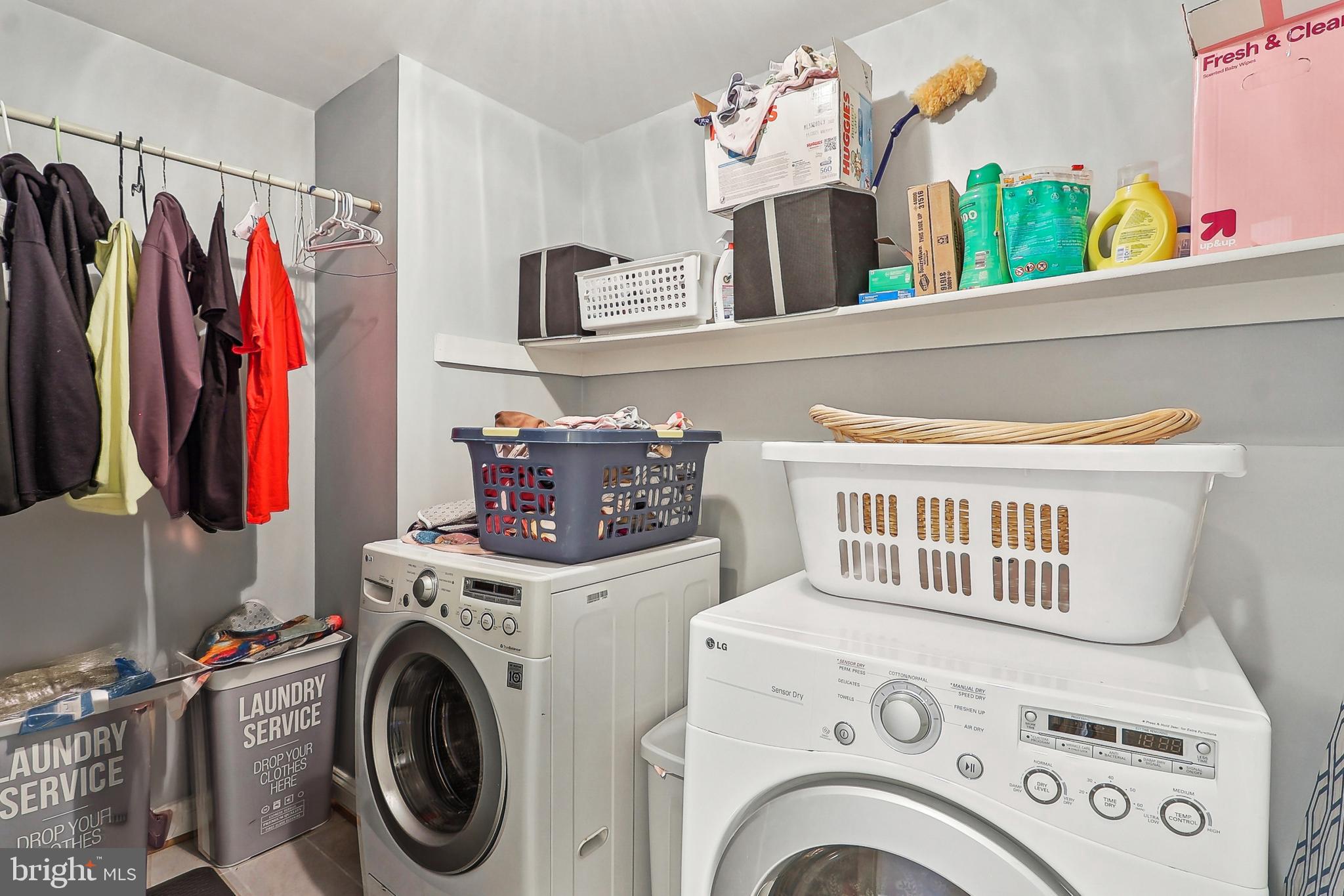 HERITAGE CROSSING - Residential