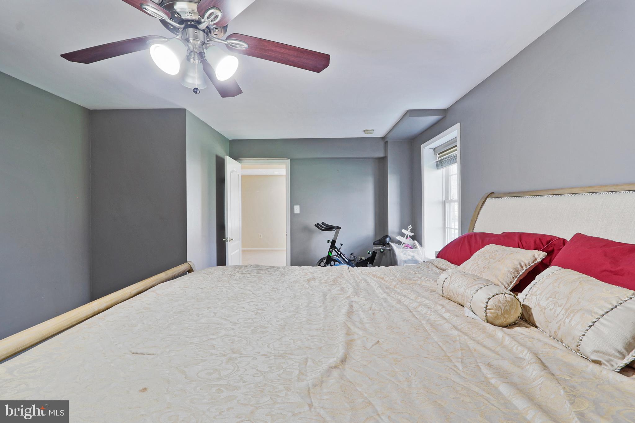 HERITAGE CROSSING - Residential