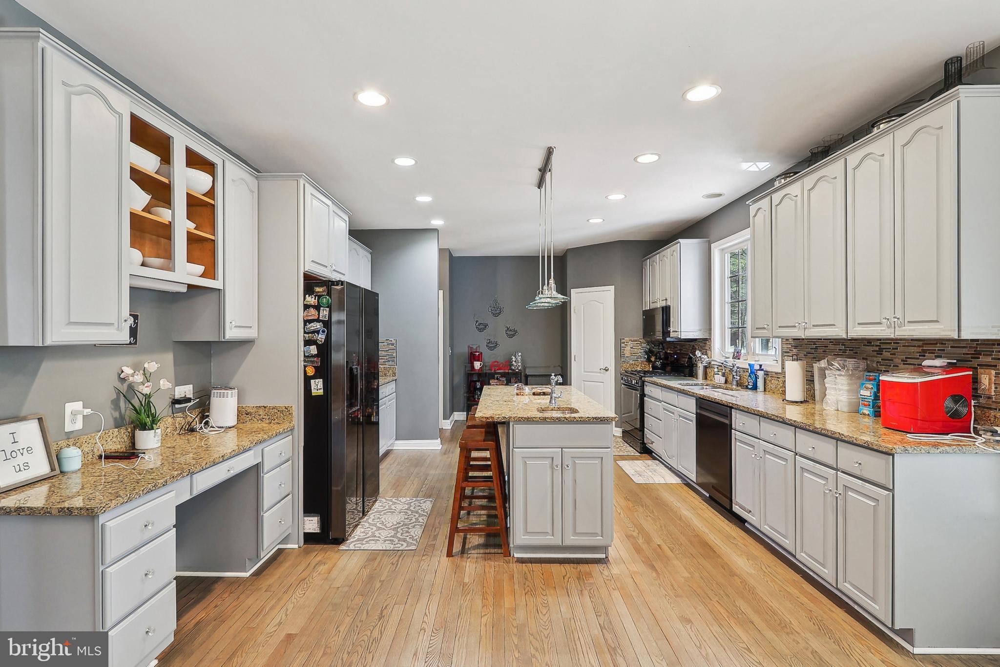 HERITAGE CROSSING - Residential