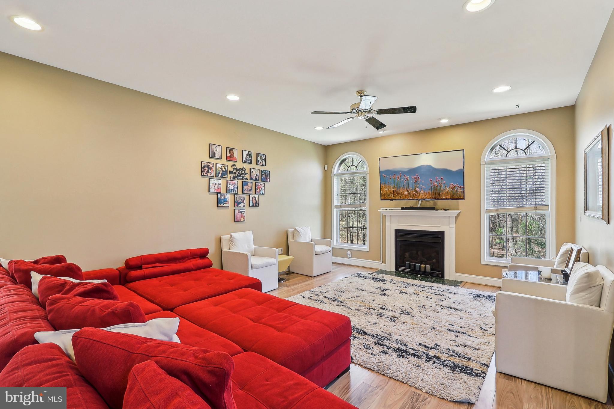 HERITAGE CROSSING - Residential