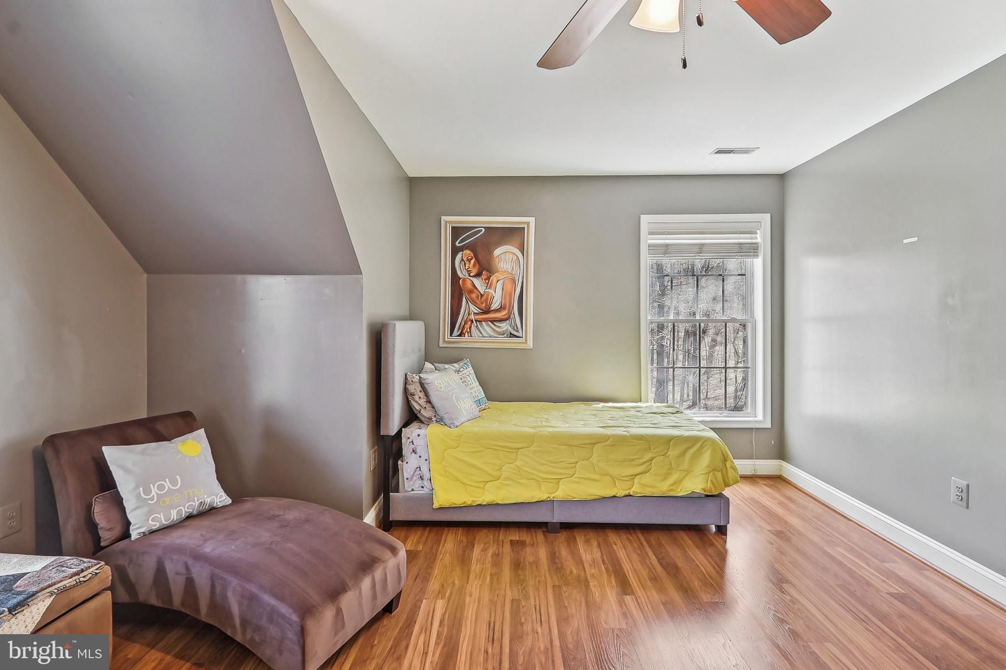 HERITAGE CROSSING - Residential