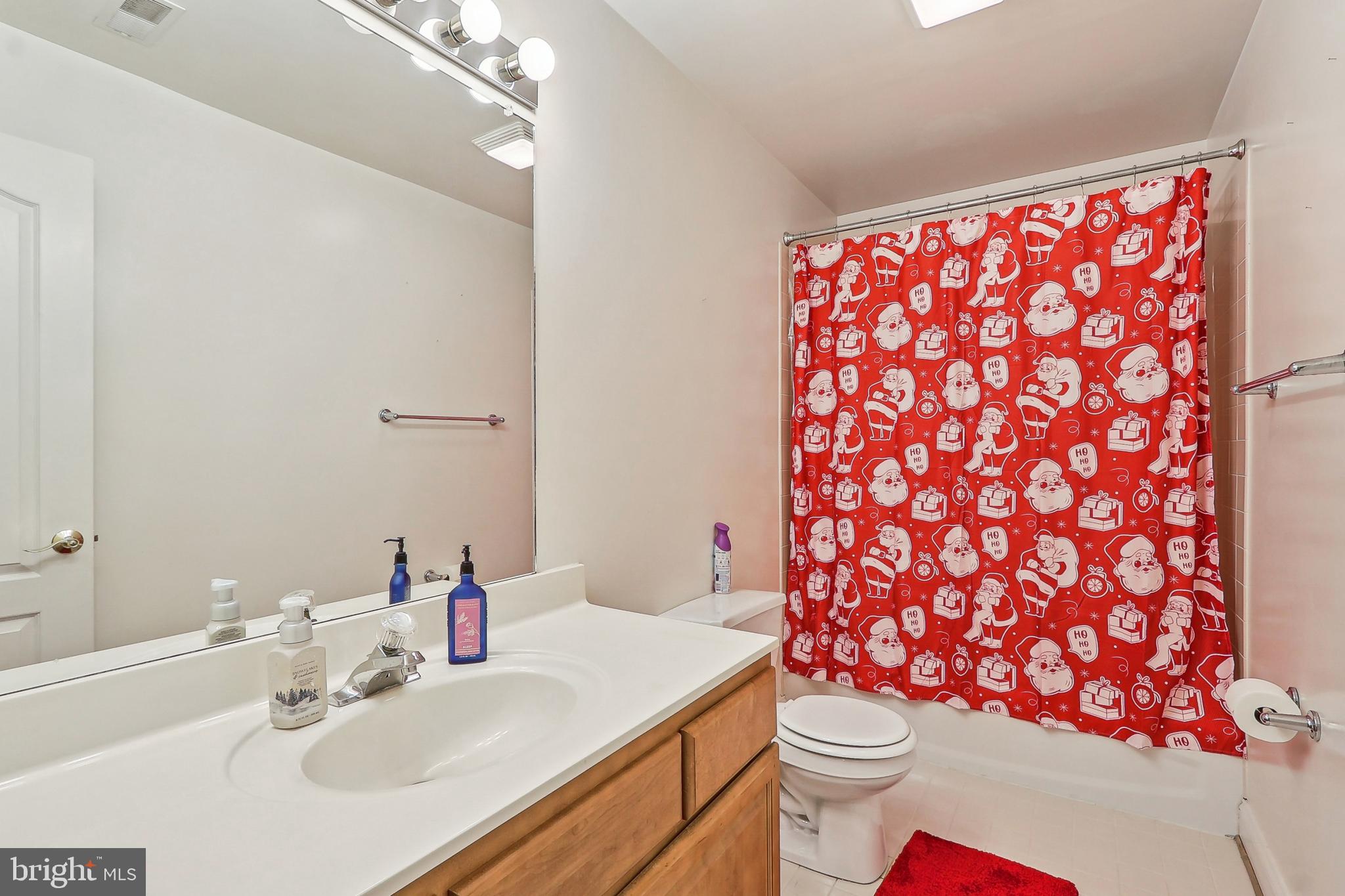 HERITAGE CROSSING - Residential