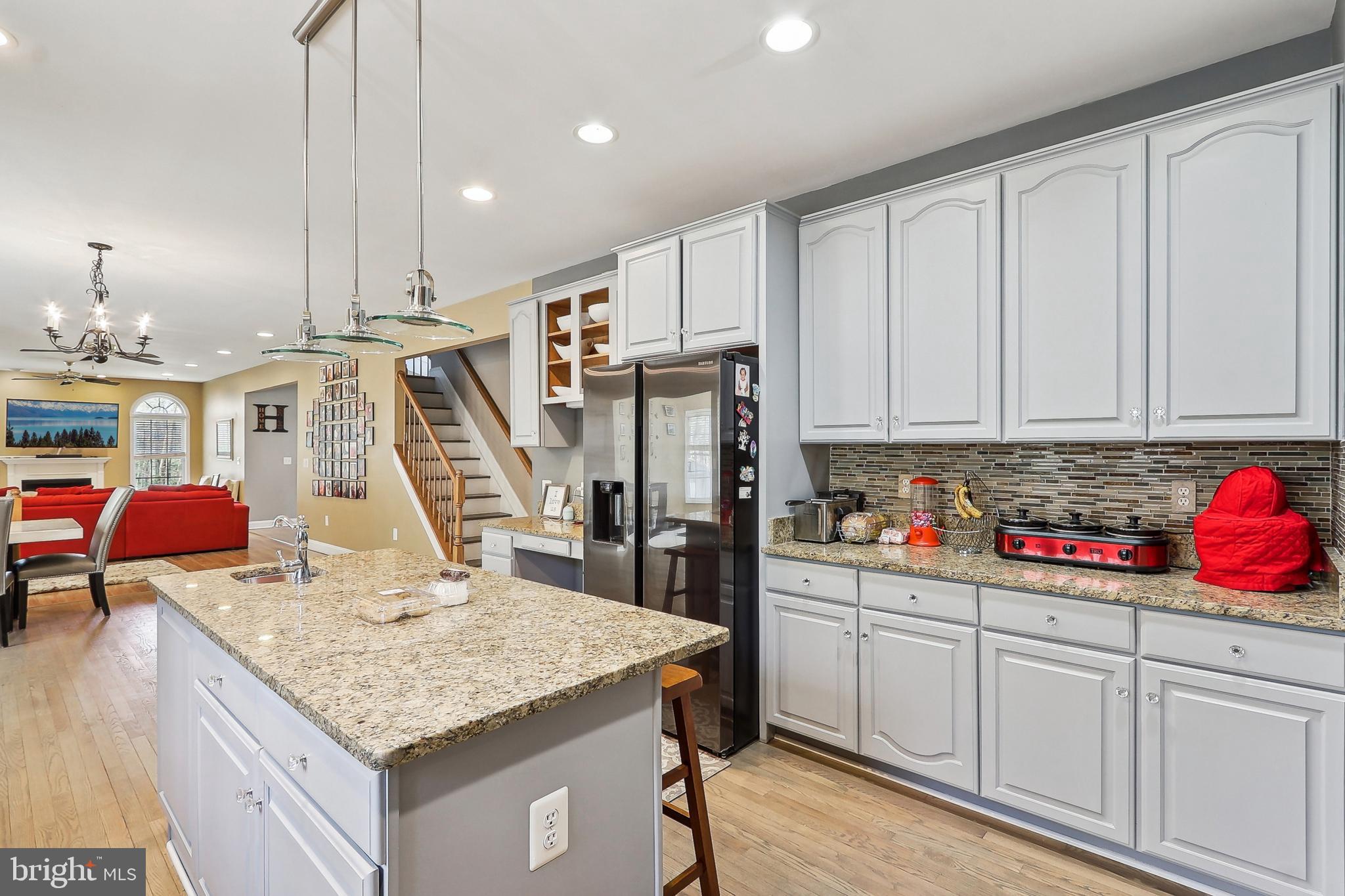 HERITAGE CROSSING - Residential