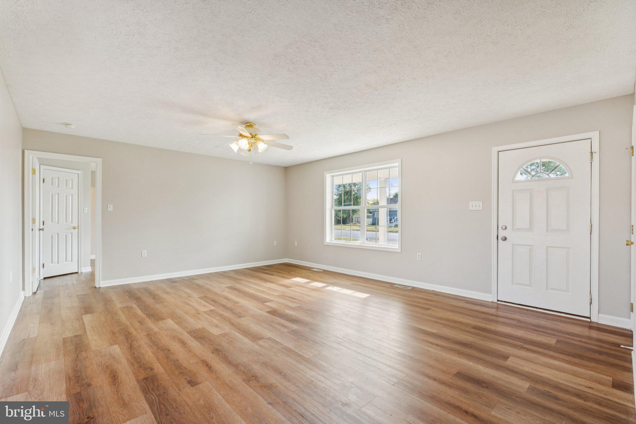 SKY-LIN PARK - Residential