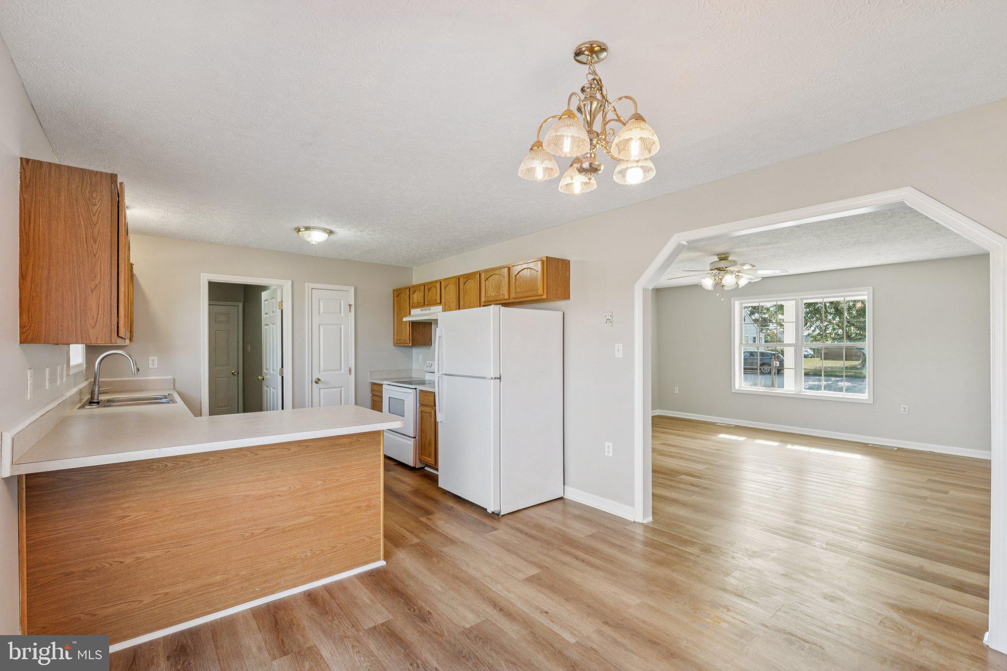 SKY-LIN PARK - Residential