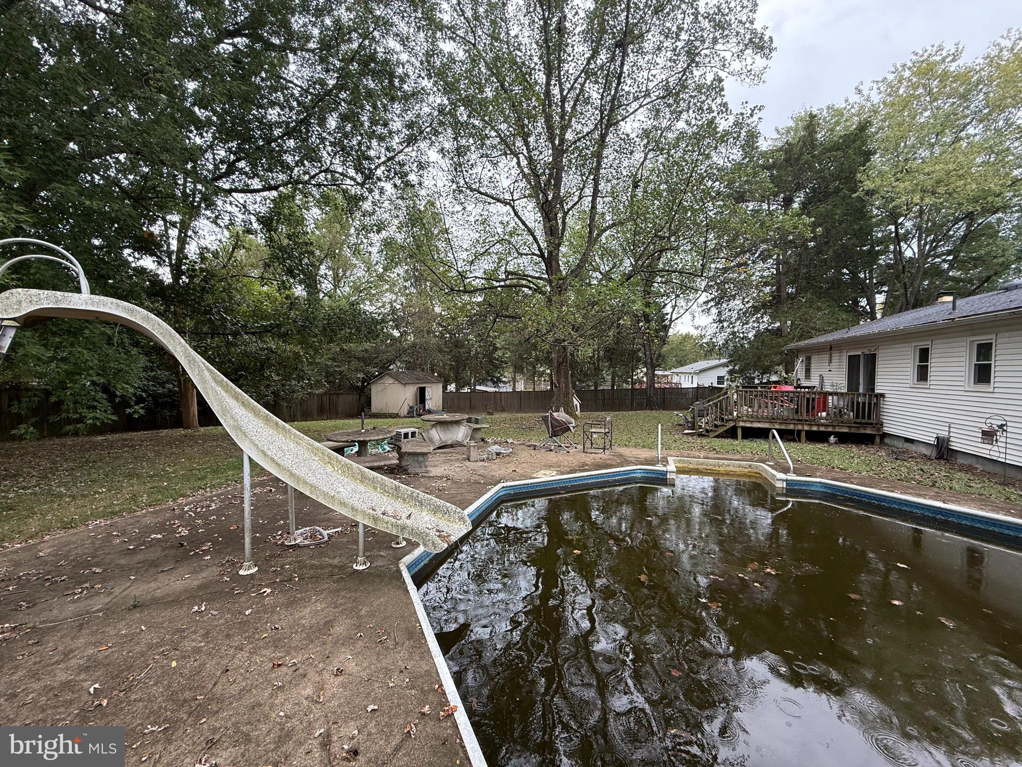 NEWTOWN VILLAGE SUB - Residential