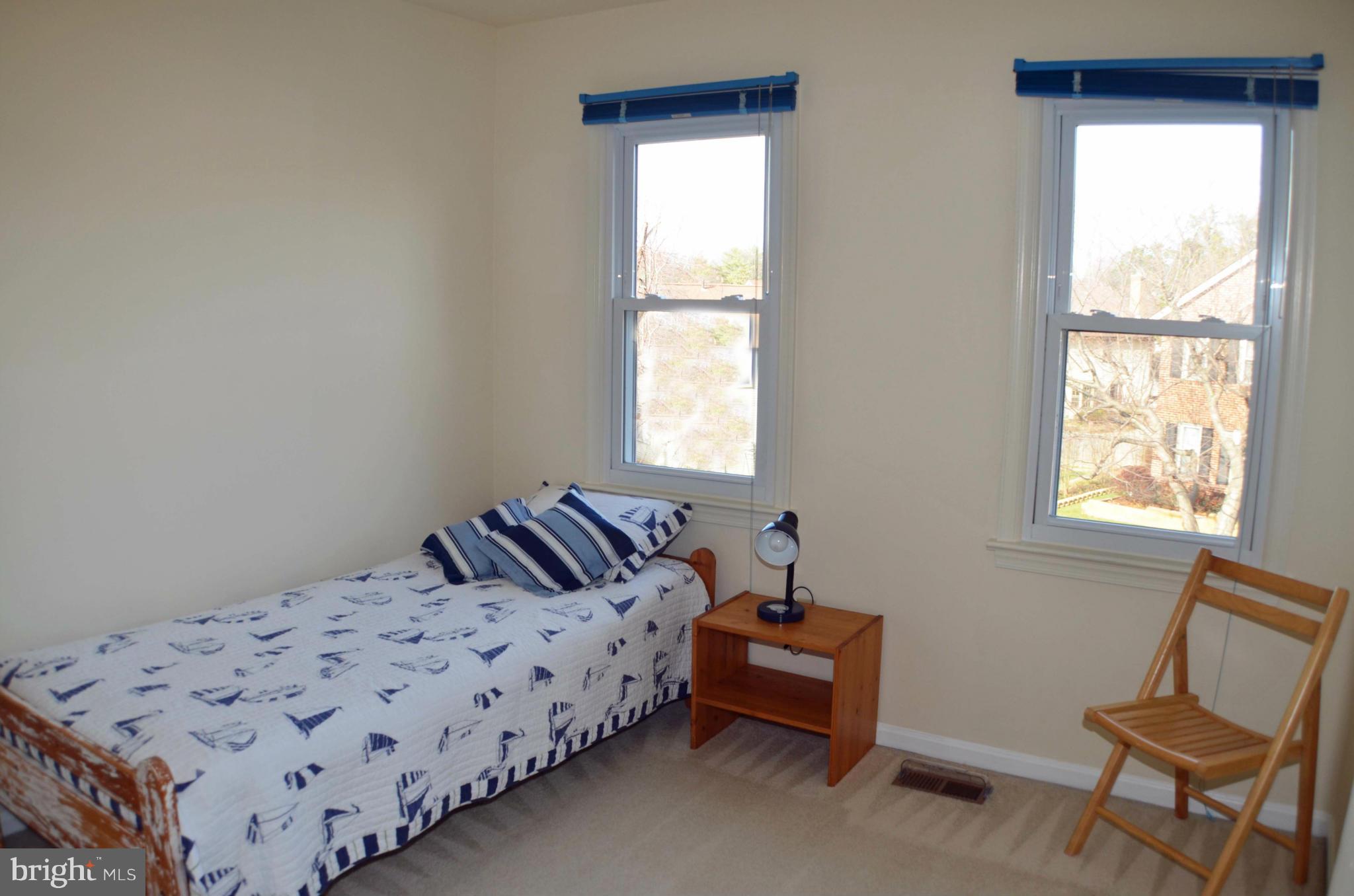 FOX MILL ESTATES - Residential