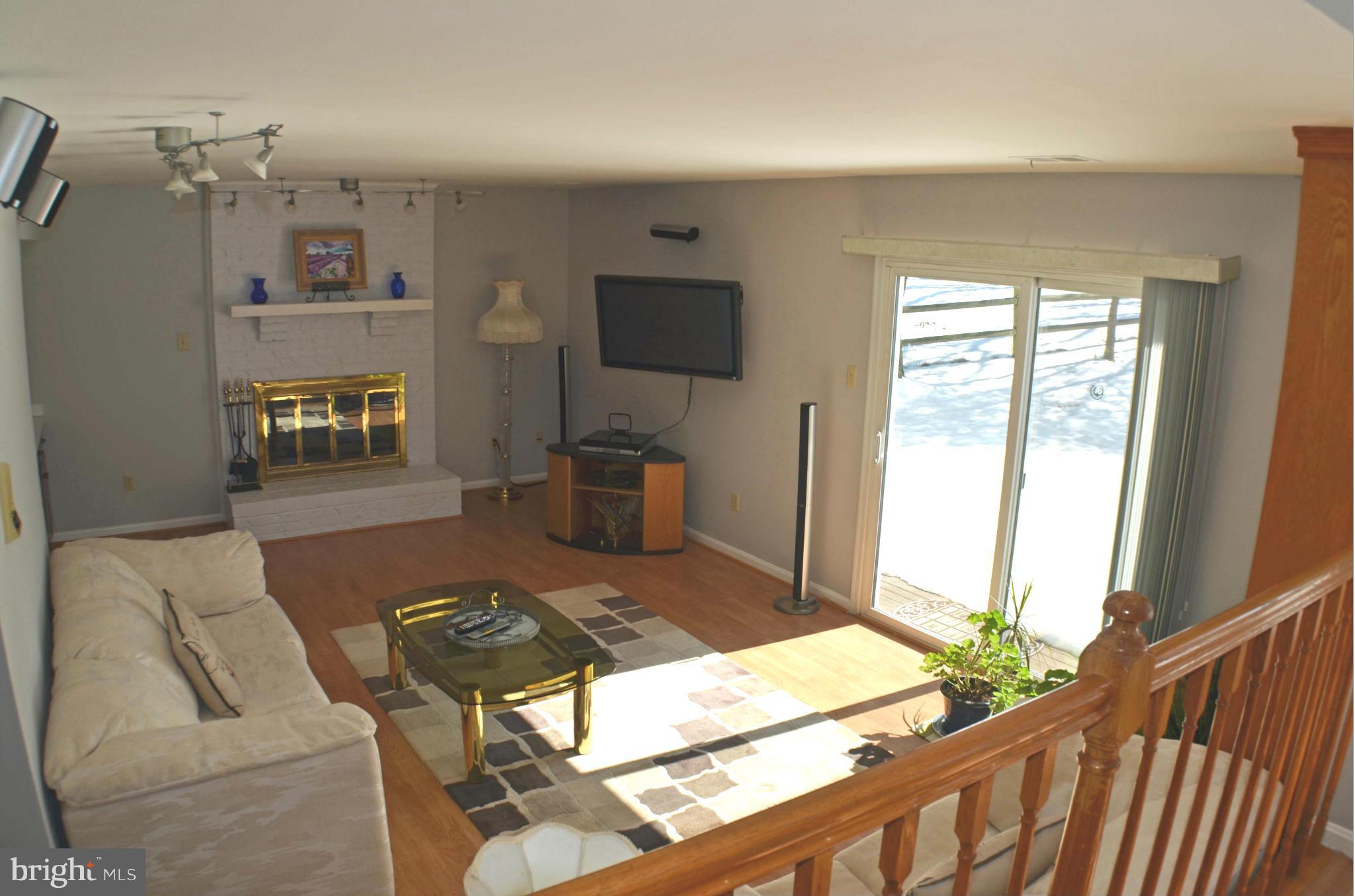 FOX MILL ESTATES - Residential