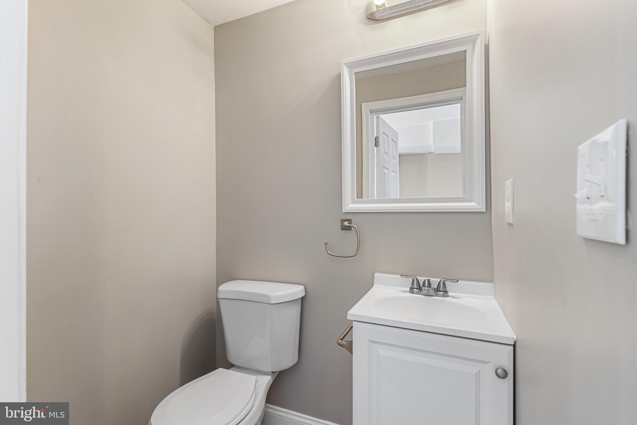 EAST BALTIMORE MIDWAY - Residential Lease