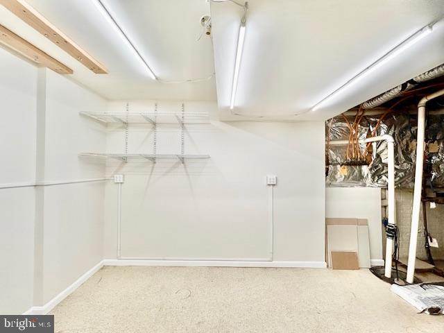 MANORS OF PAINT BRANCH - Residential Lease