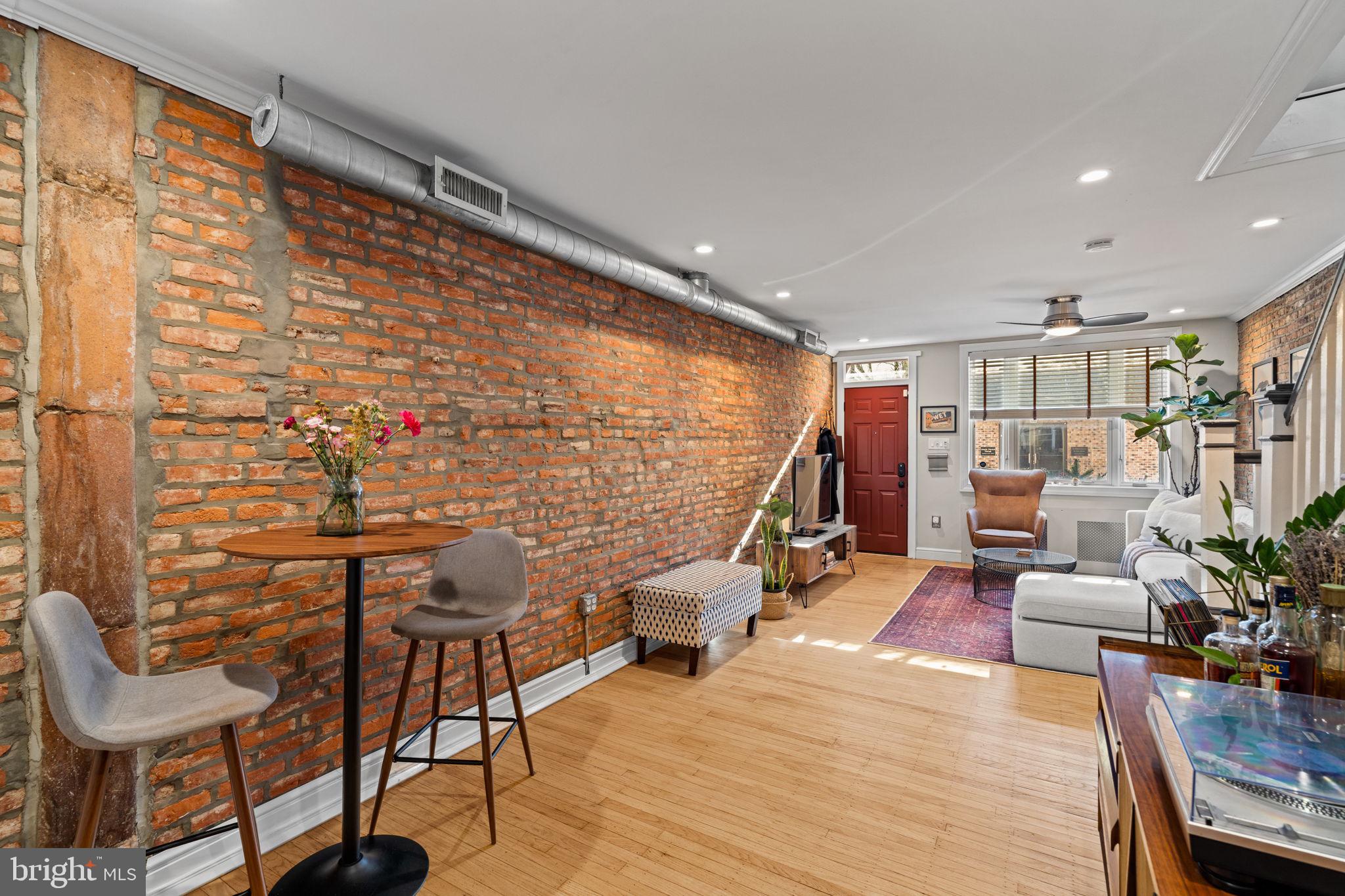 PASSYUNK SQUARE - Residential