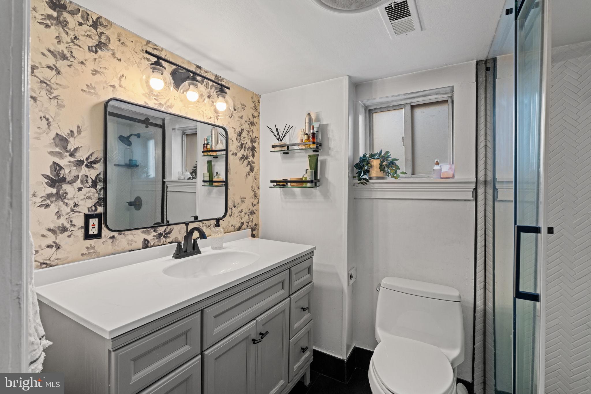 PASSYUNK SQUARE - Residential