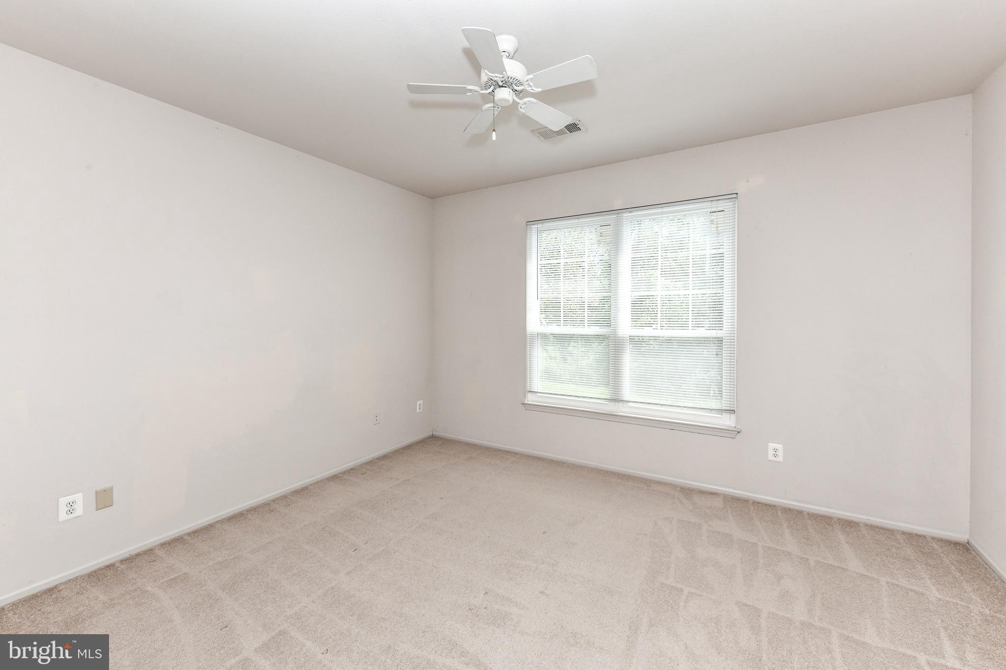 GATES OF MCLEAN - Residential Lease