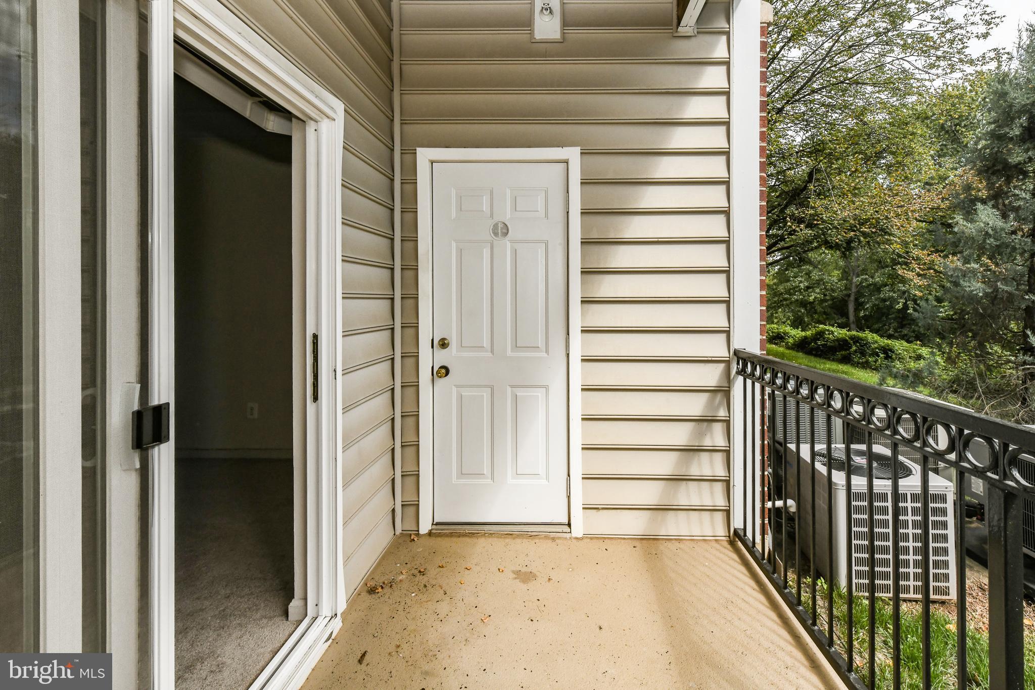 GATES OF MCLEAN - Residential Lease