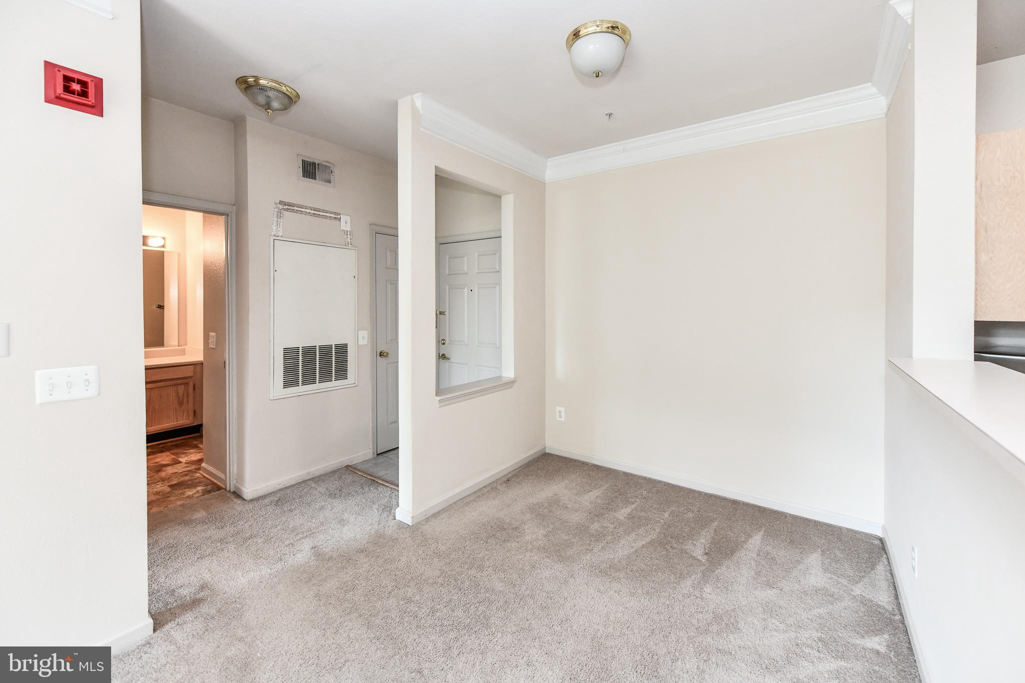 GATES OF MCLEAN - Residential Lease