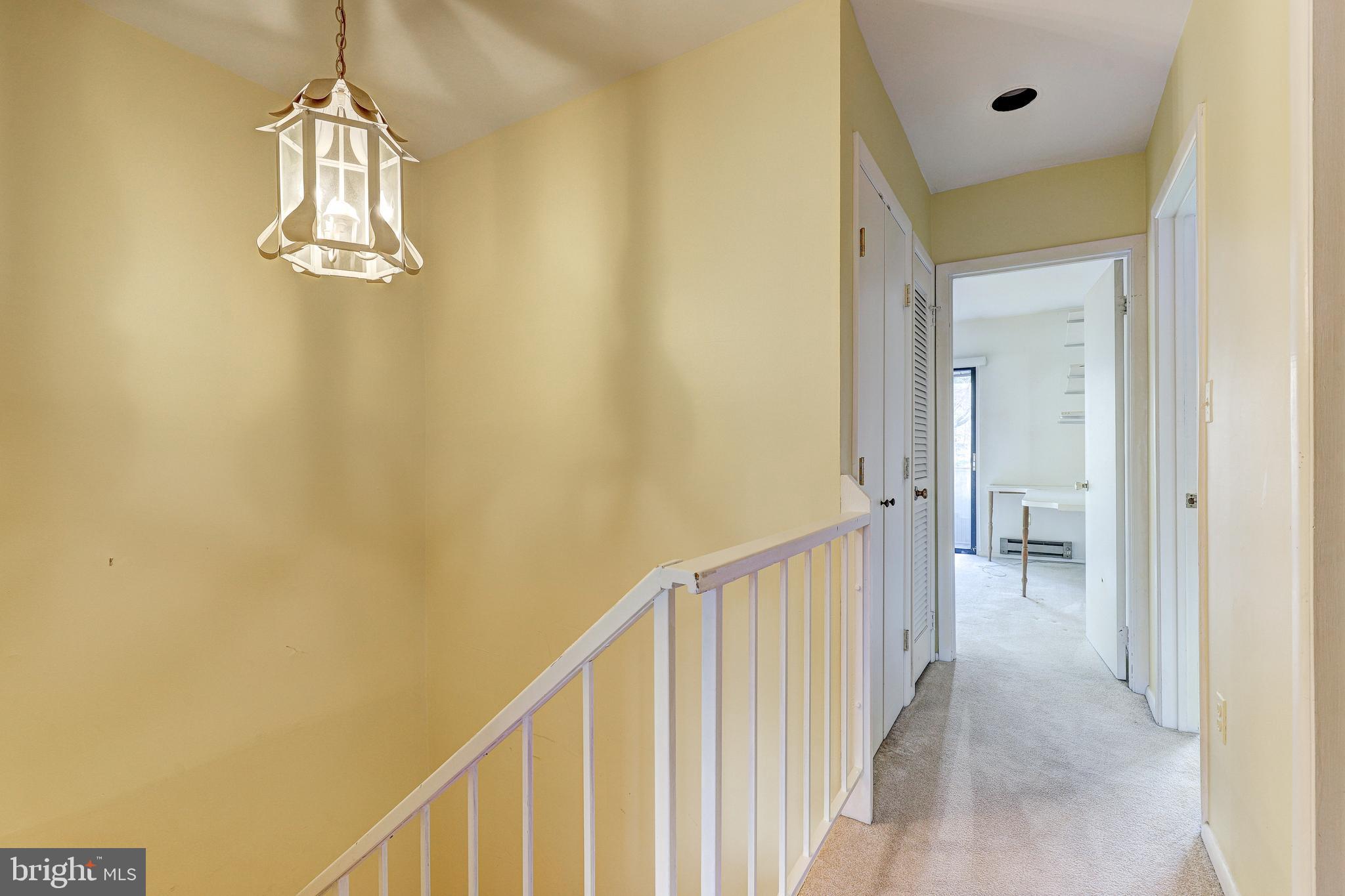 TOWN CENTER - Residential