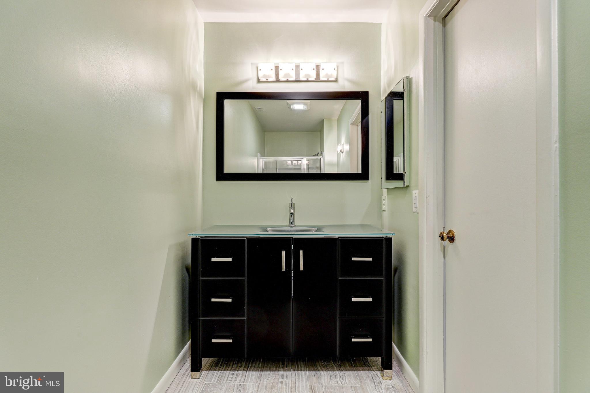 TOWN CENTER - Residential