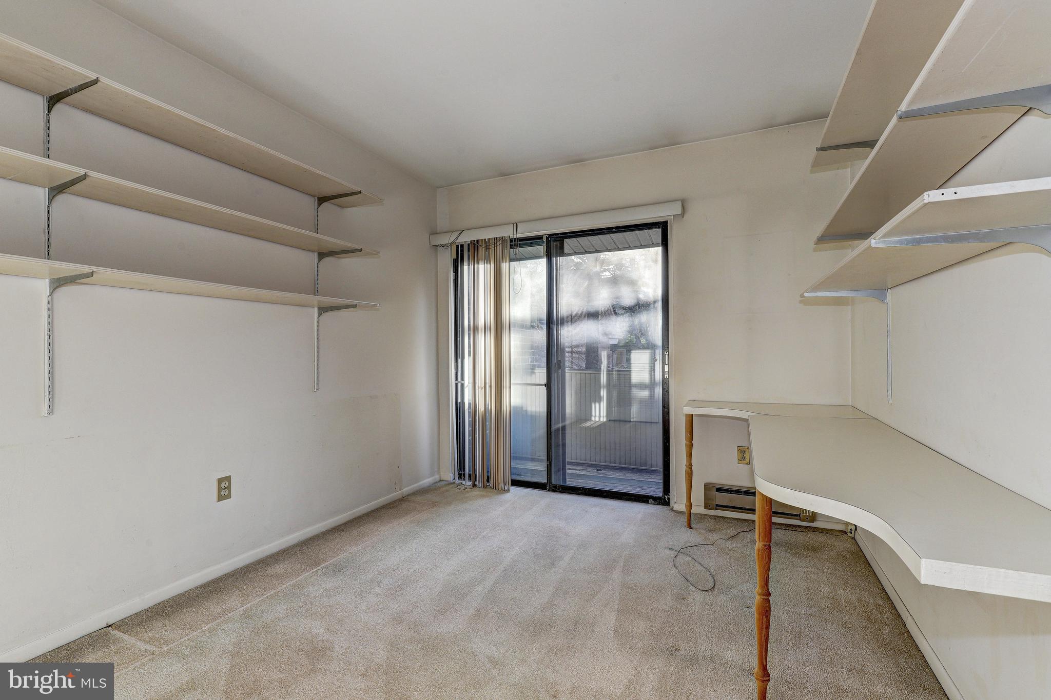 TOWN CENTER - Residential