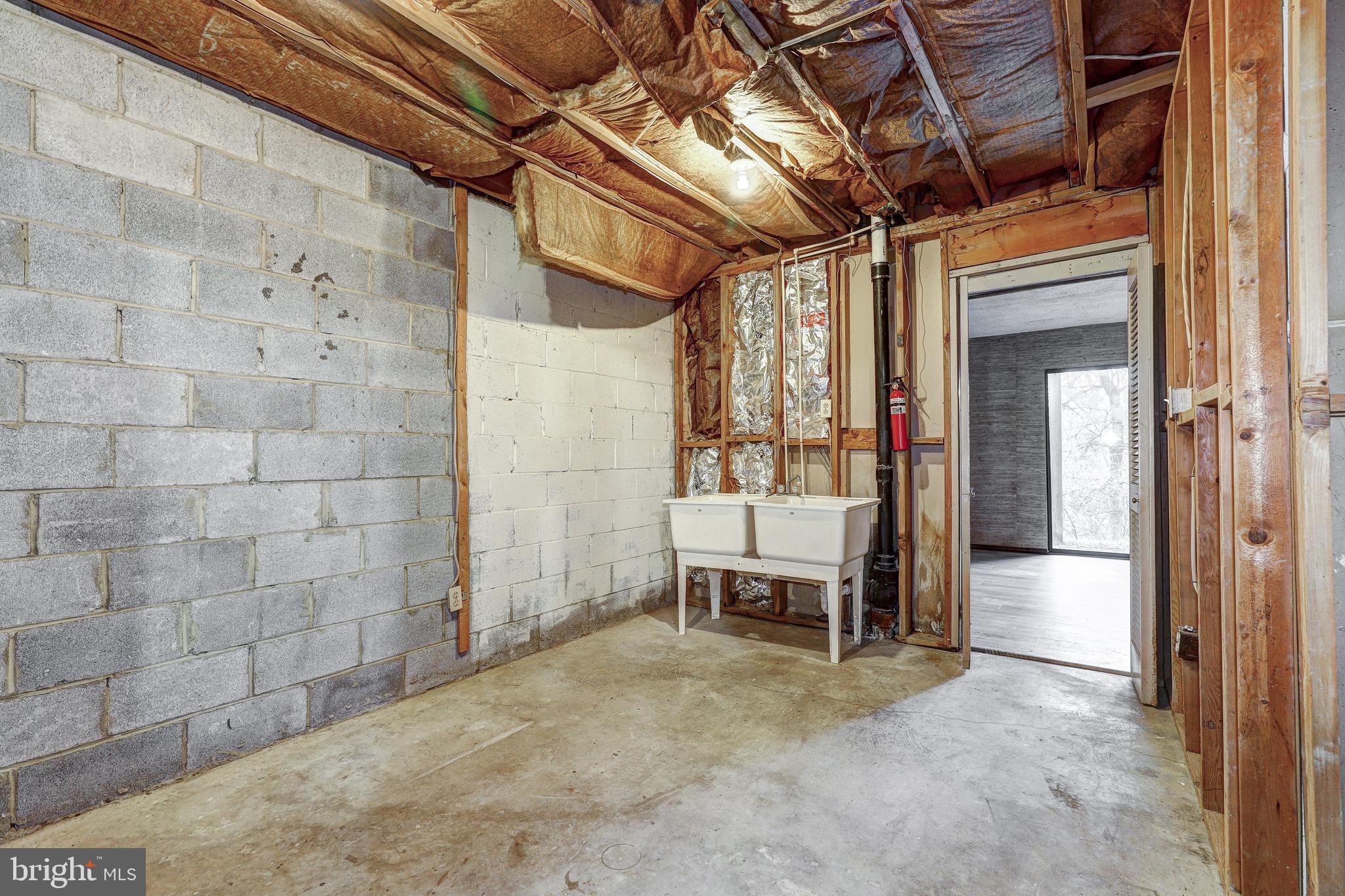 TOWN CENTER - Residential