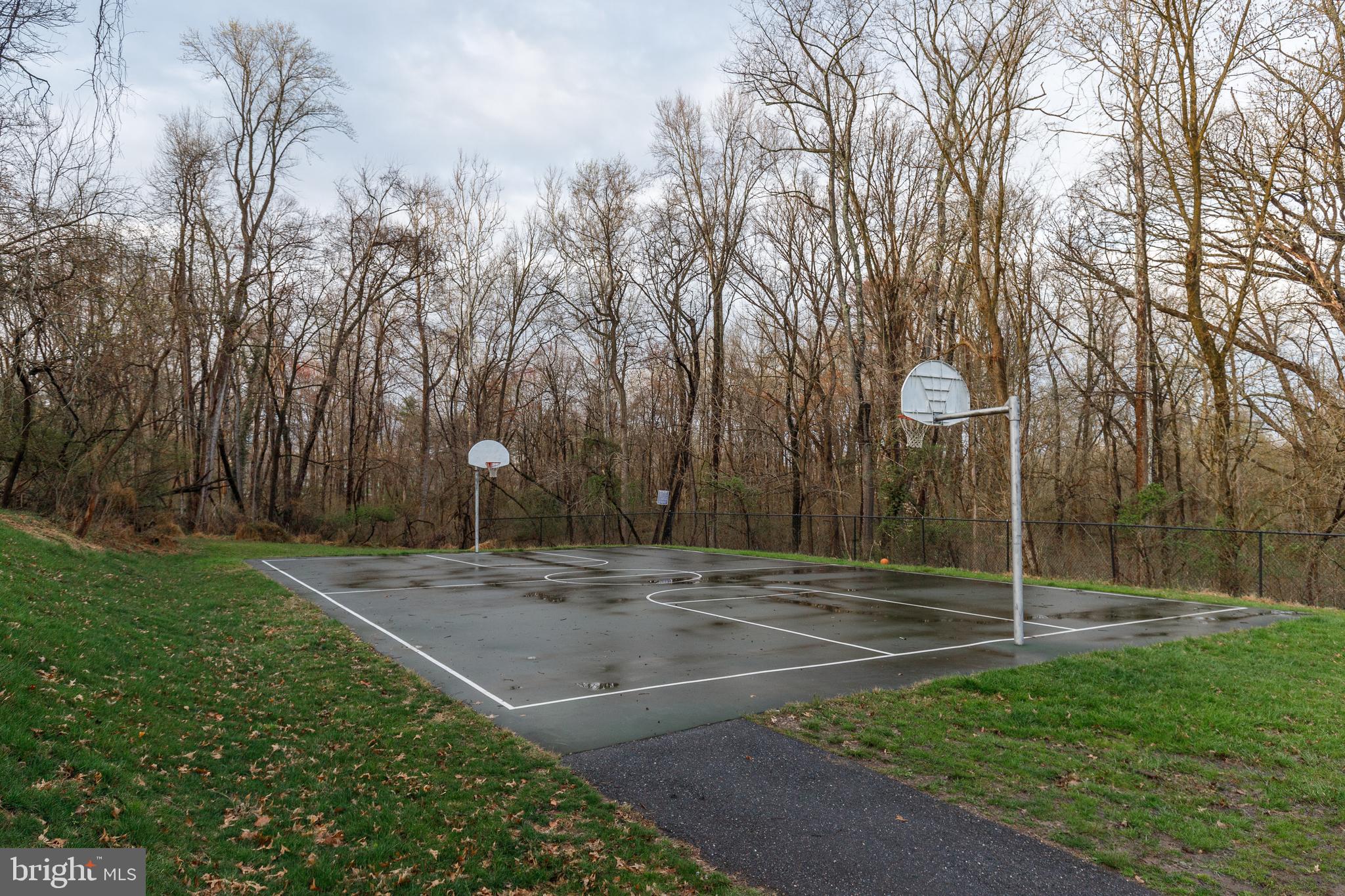 TOWN CENTER - Residential