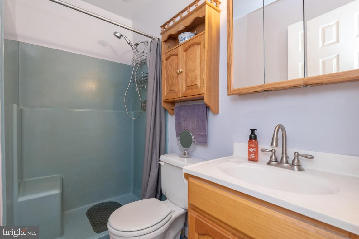 ROMANCOKE ON THE BAY - Residential